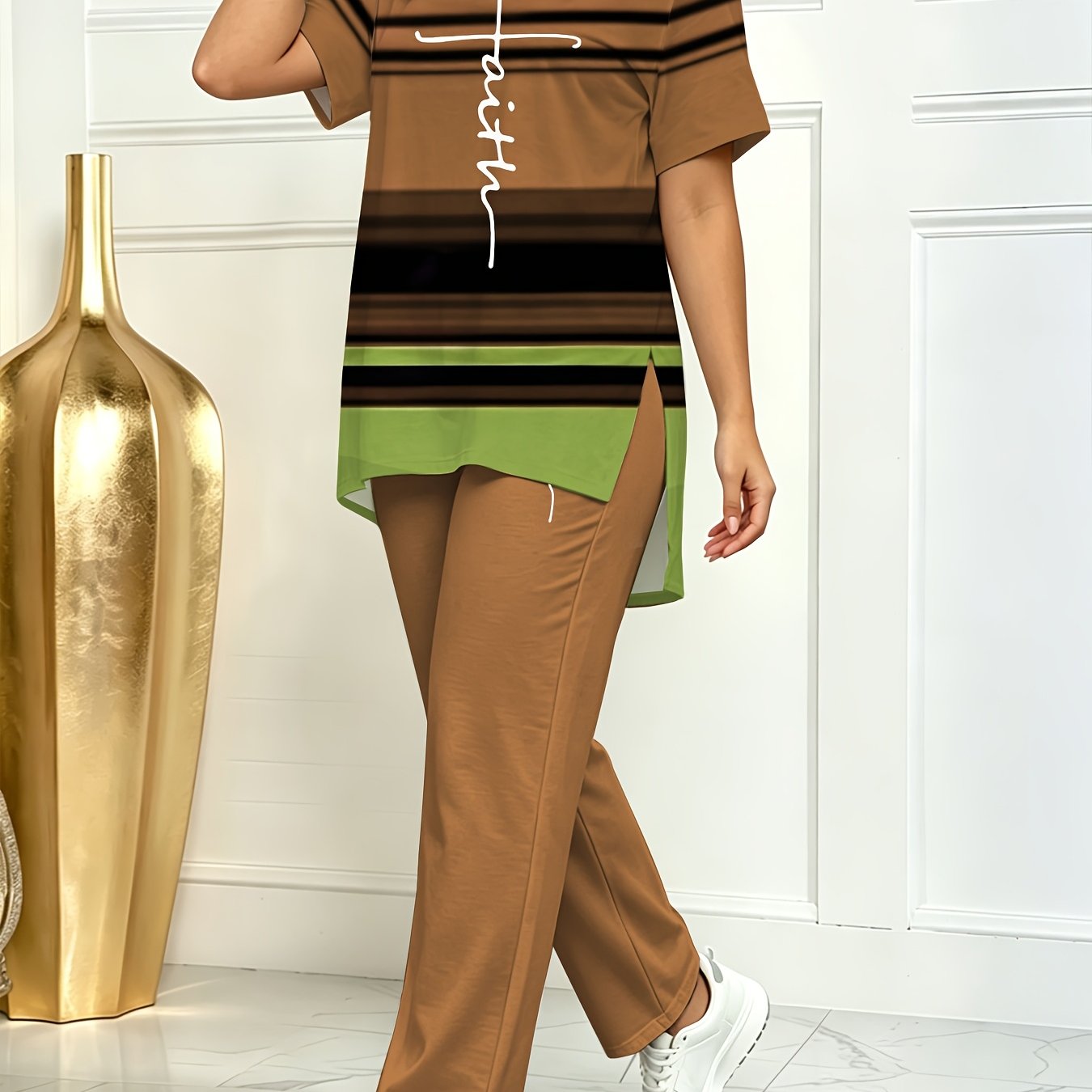 Image of Plus Size - Women's Fashion Suit, Sword Stripe Contrast Color Split T-shirt And Trousers Two-piece Set, Suitable For Daily Casual, Going Out Parties, And Other Occasions