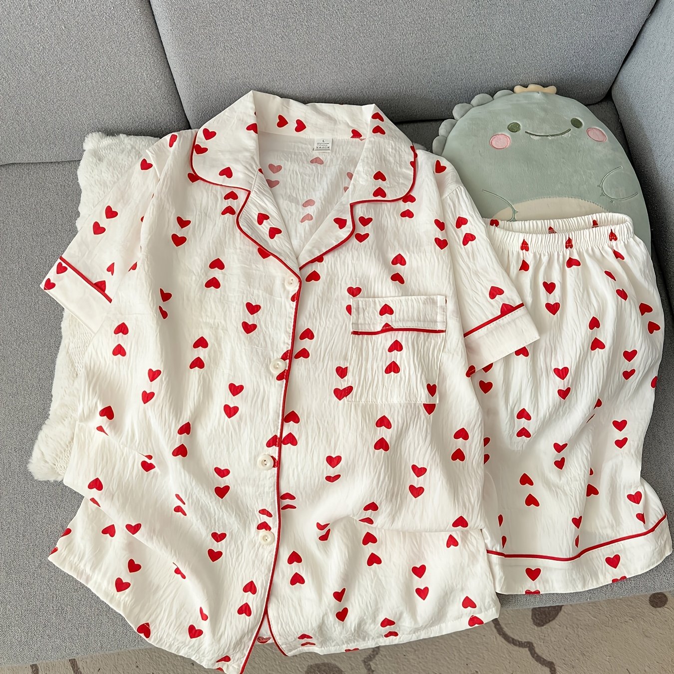 TEMU Women's 2pcs Pajama Set, Heart-print Short Sleeve Top And Shorts, Sweet And Cute, Worn As Outerwear, Homewear Set, 2pcs Set For Spring, Autumn,