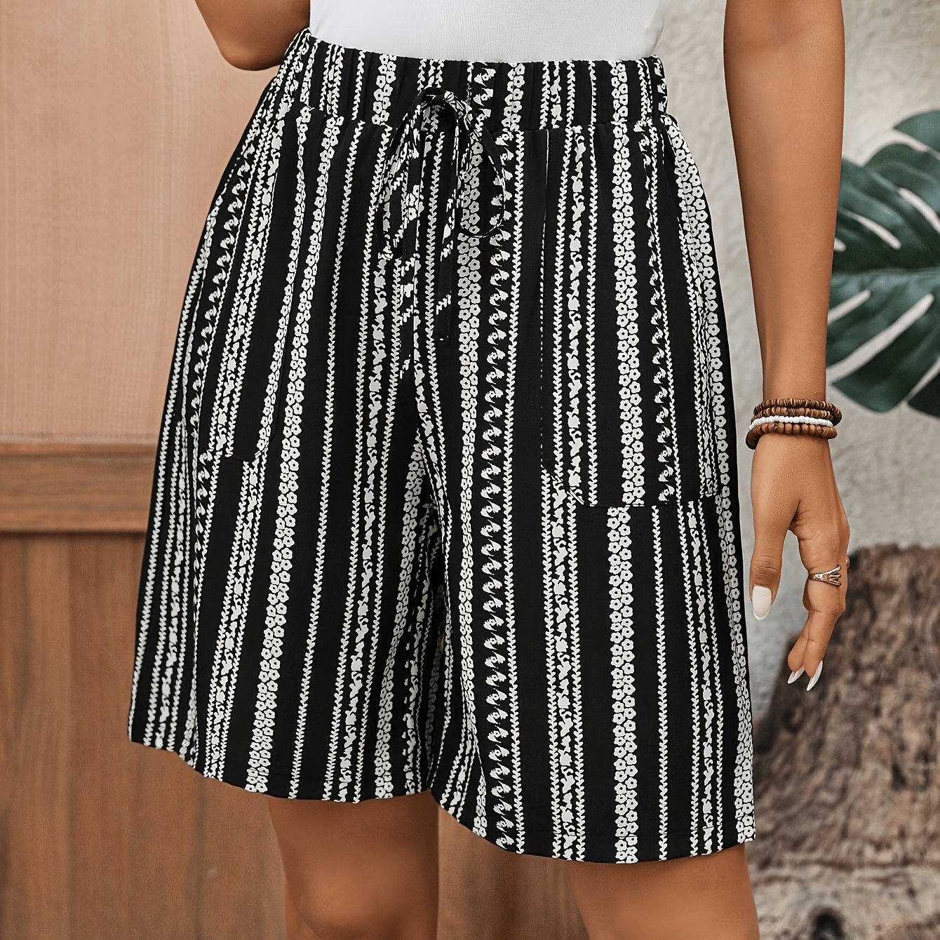 TEMU Women's Fashionable And Elegant Printed 5-point Pants
