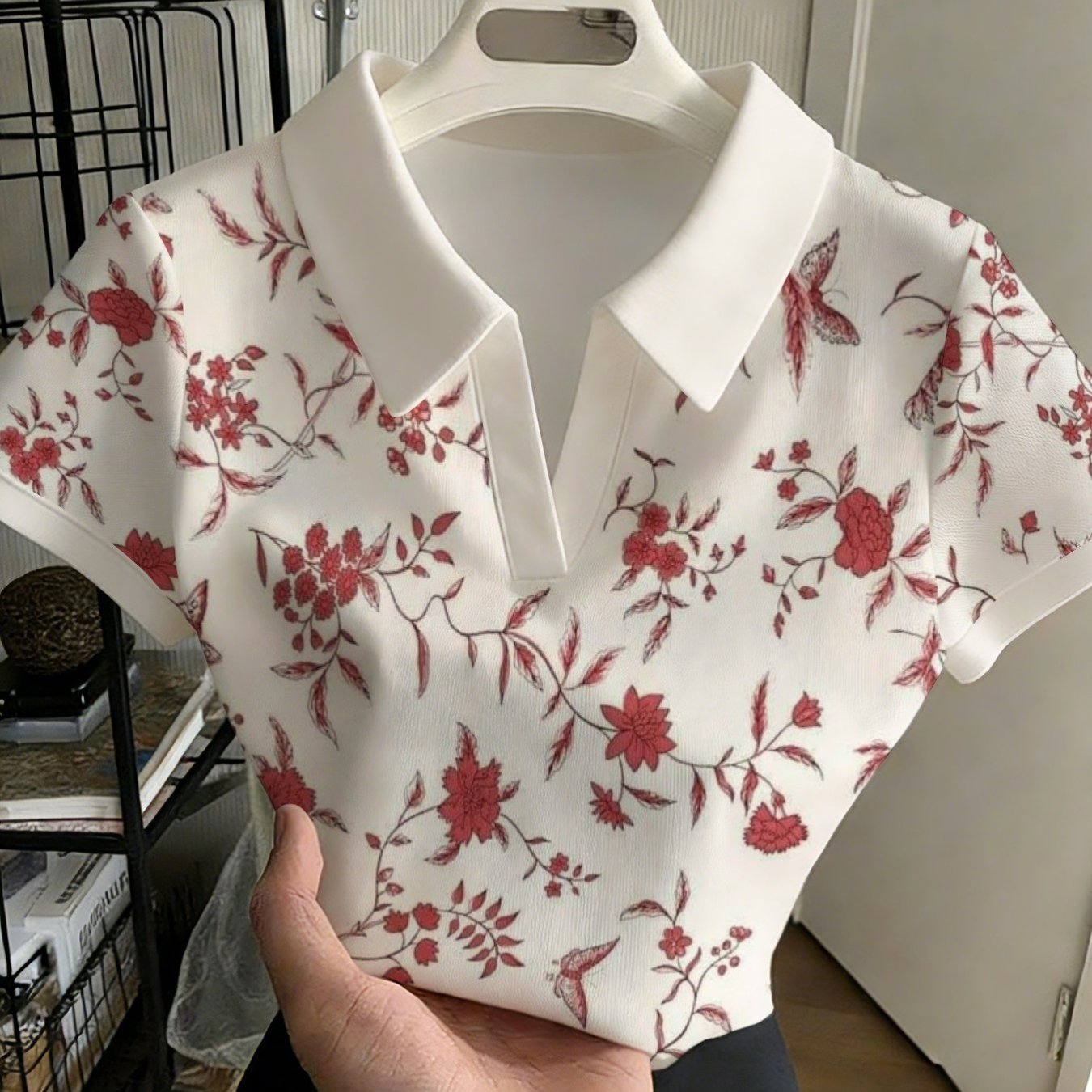 TEMU 女性用で多機能なボタンなしシャツ 赤ピンク ティブアートモチーフ ルデザイン 壁紙 包装紙 花柄オーナメント おしゃれで多機能なカジュアス