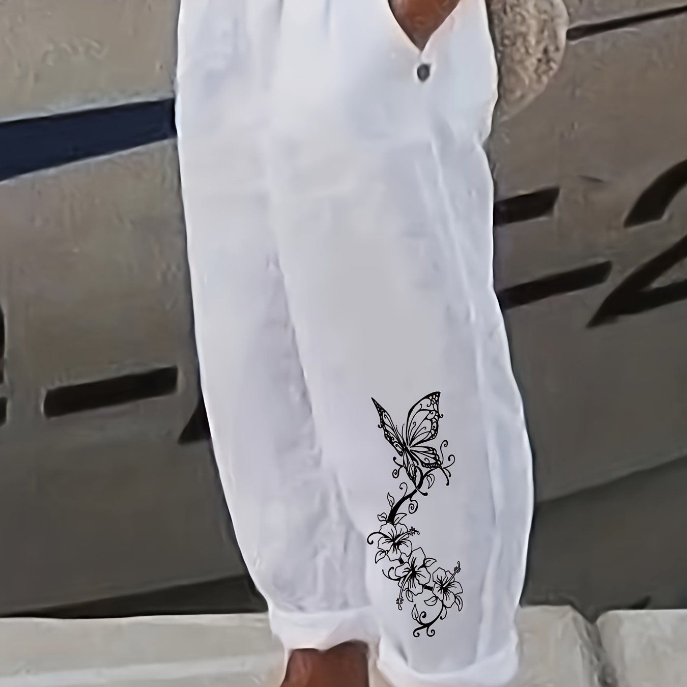 Image of Plus Size, New Summer European And Fashion Black Iron-on Embroidery Vintage Women's Casual Pants