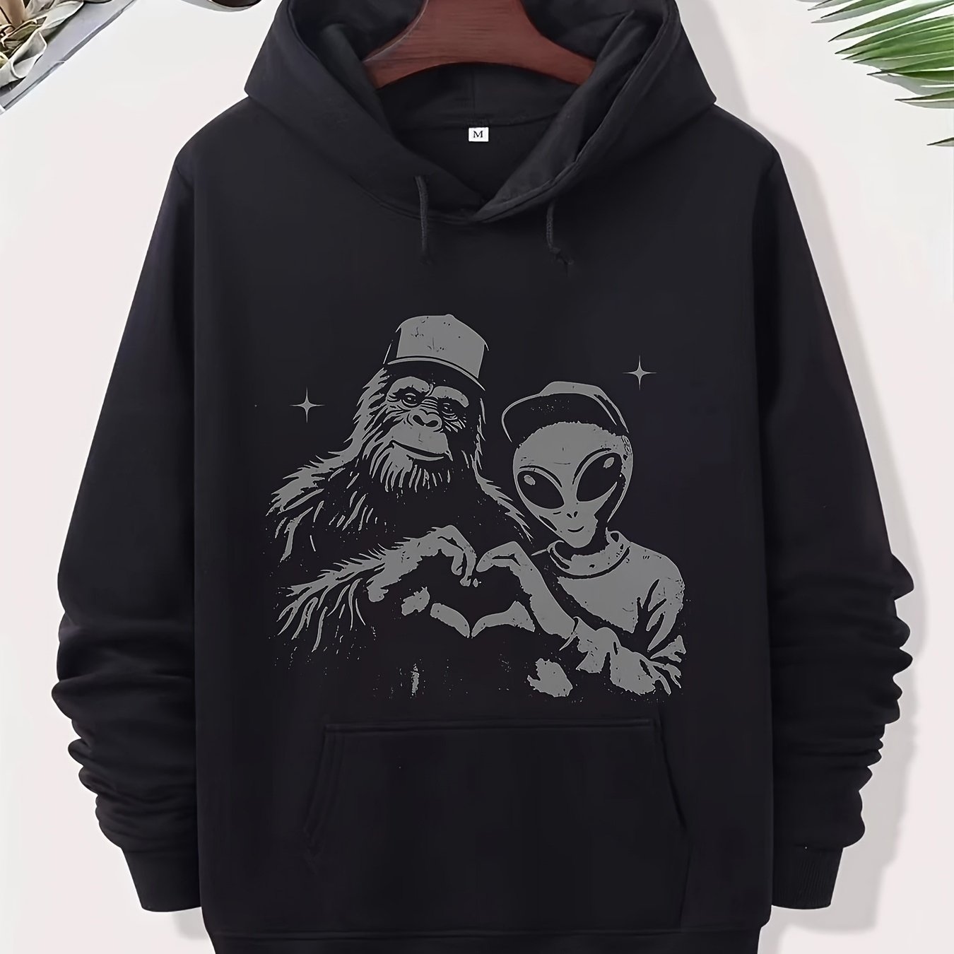 TEMU Sweat à capuche pour homme au design tendance avec un grand panneau vintage Sasquatch, confortable, à col rond et manches longues, parfait pour