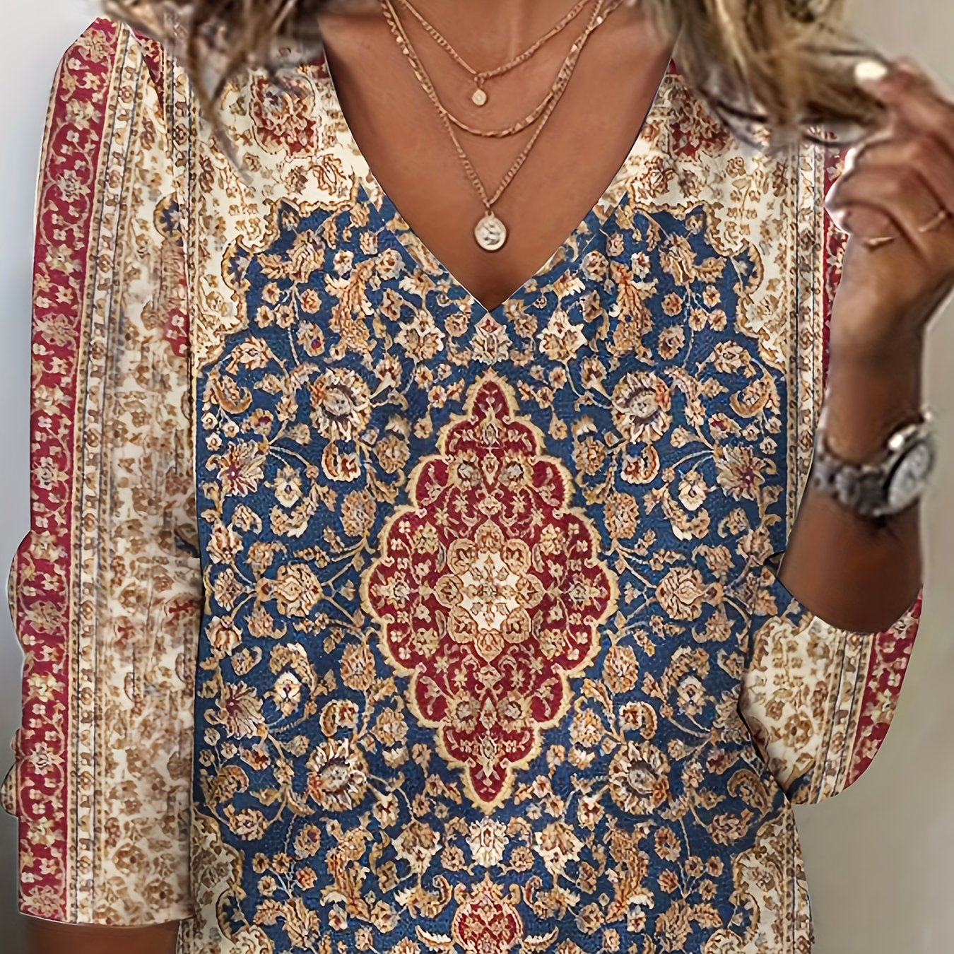 Image of 2024 Cross-border Western Women's Casual V-neck Loose Ethnic T-shirt