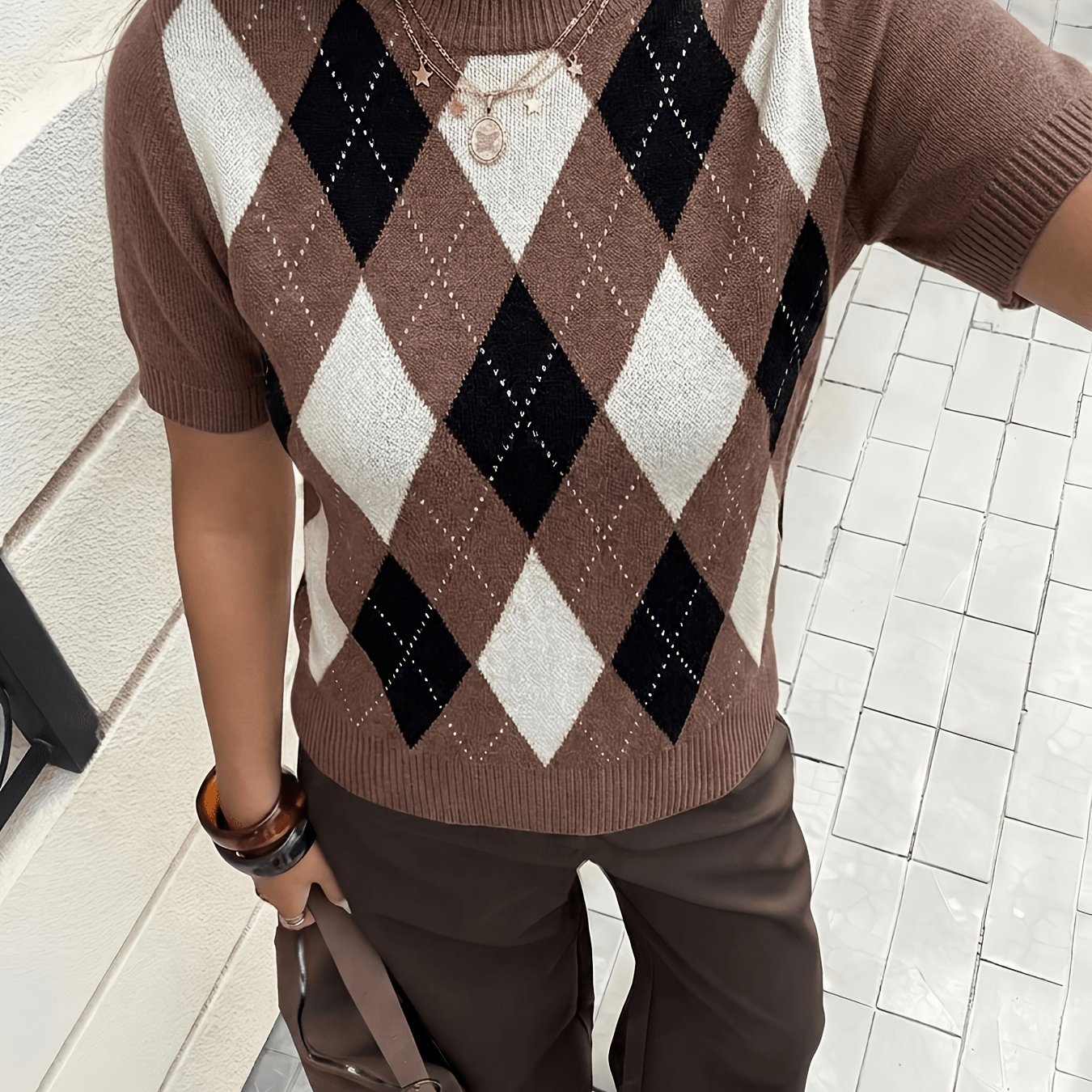 TEMU A Stylish Short-sleeve Sweater For Women Featuring An Elegant Geometric Diamond Pattern In Contrasting Colors, With A Vintage High-neck Design.