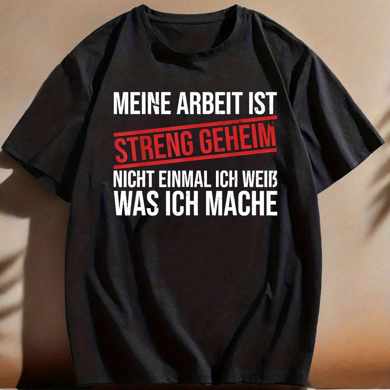 Image of Men's Funny German Saying T-shirt - Strong, Just Red Text Print, 100% Regular Neck Black Shirt With White Text, Humorous Quote Casual Casual Attire For Office Parties & Relaxed Outfits