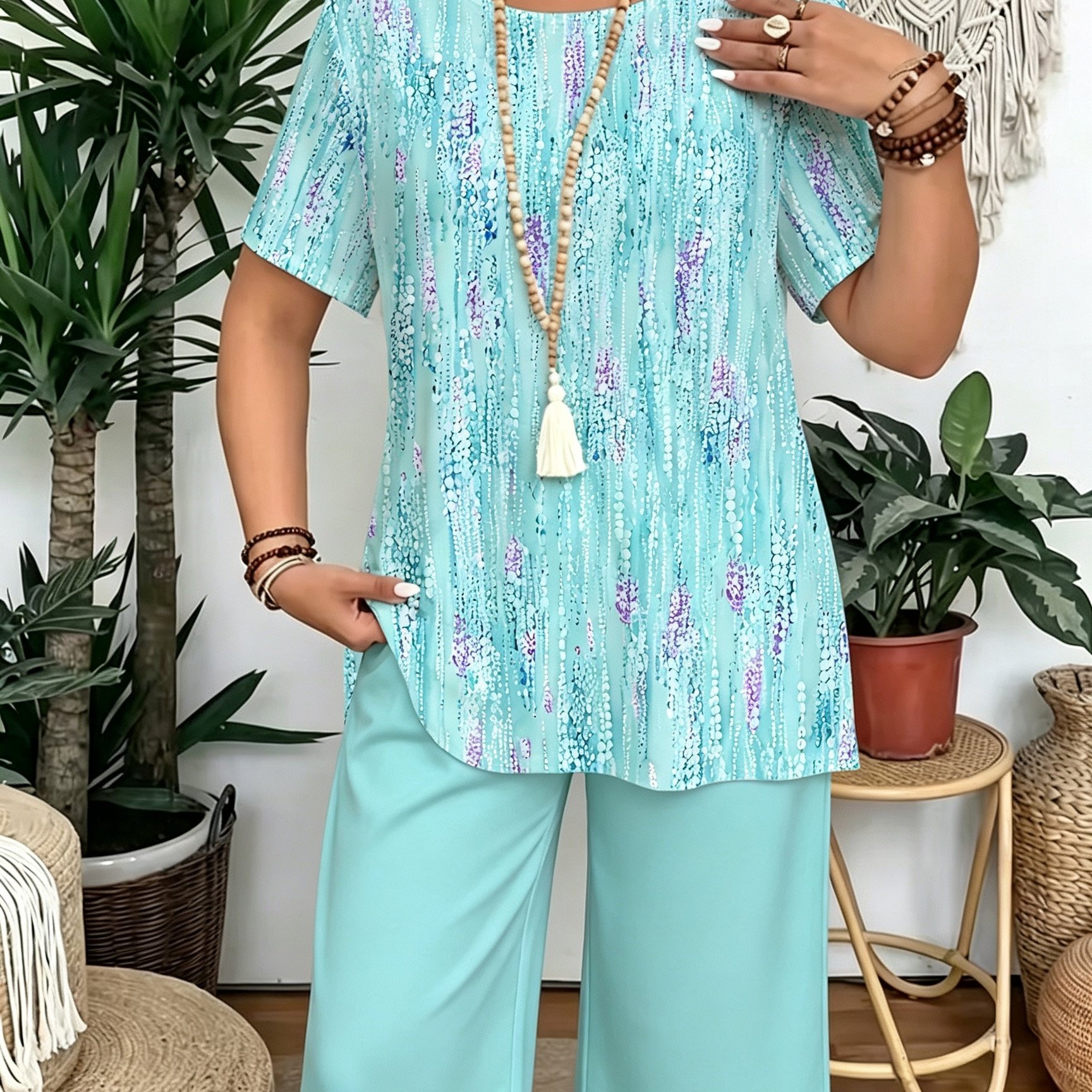 Image of Plus Size Women's Suit, Elegant And Stylish Round Neck T-shirt, Gradient Two-piece Set, Suitable For Home, Travel, Parties, Vacation