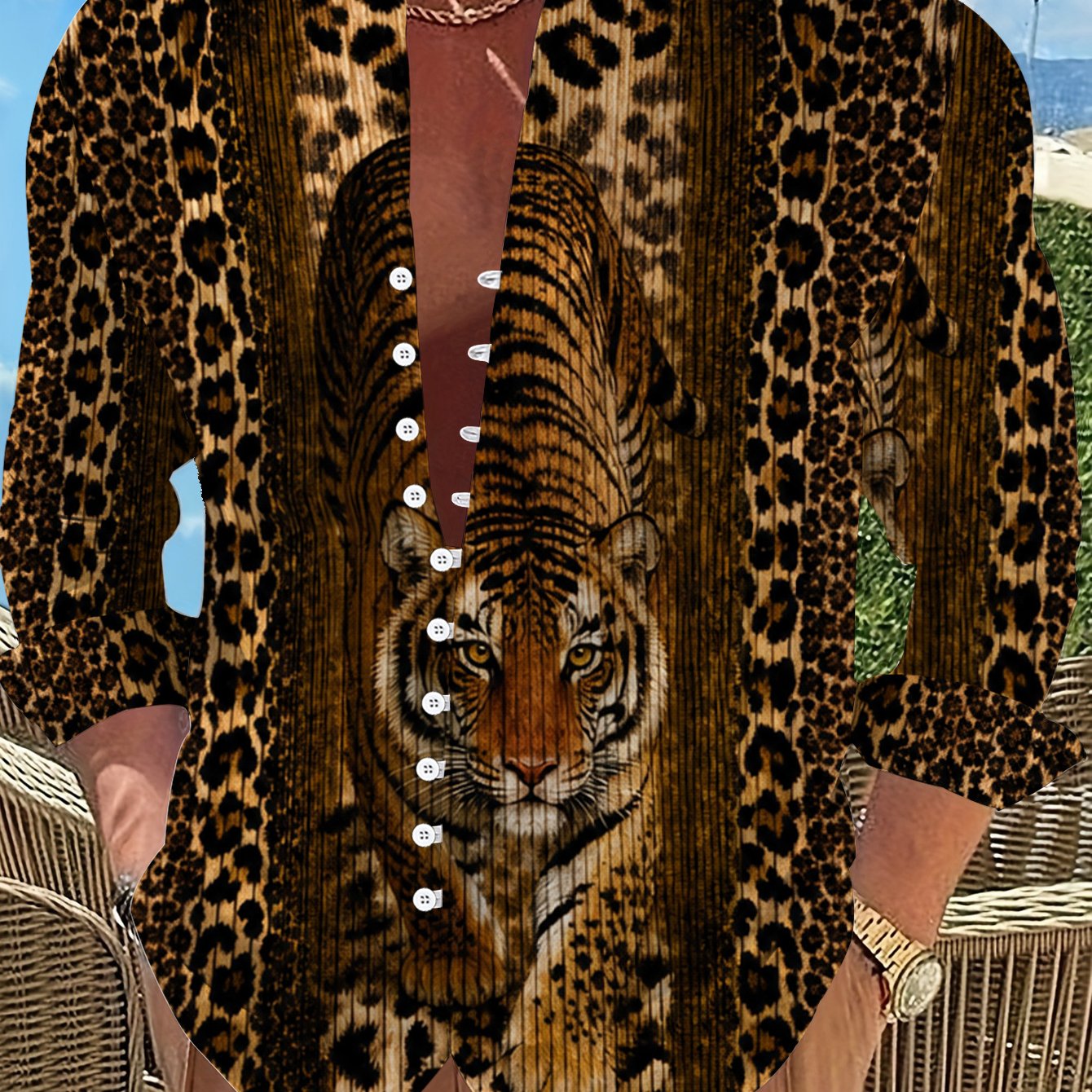 TEMU Printed Design – Not Textured/embroidery/sequins/plus Size Men's Stand Collar Long Sleeve Shirt With Tiger And Leopard Print, Casual T-shirt For