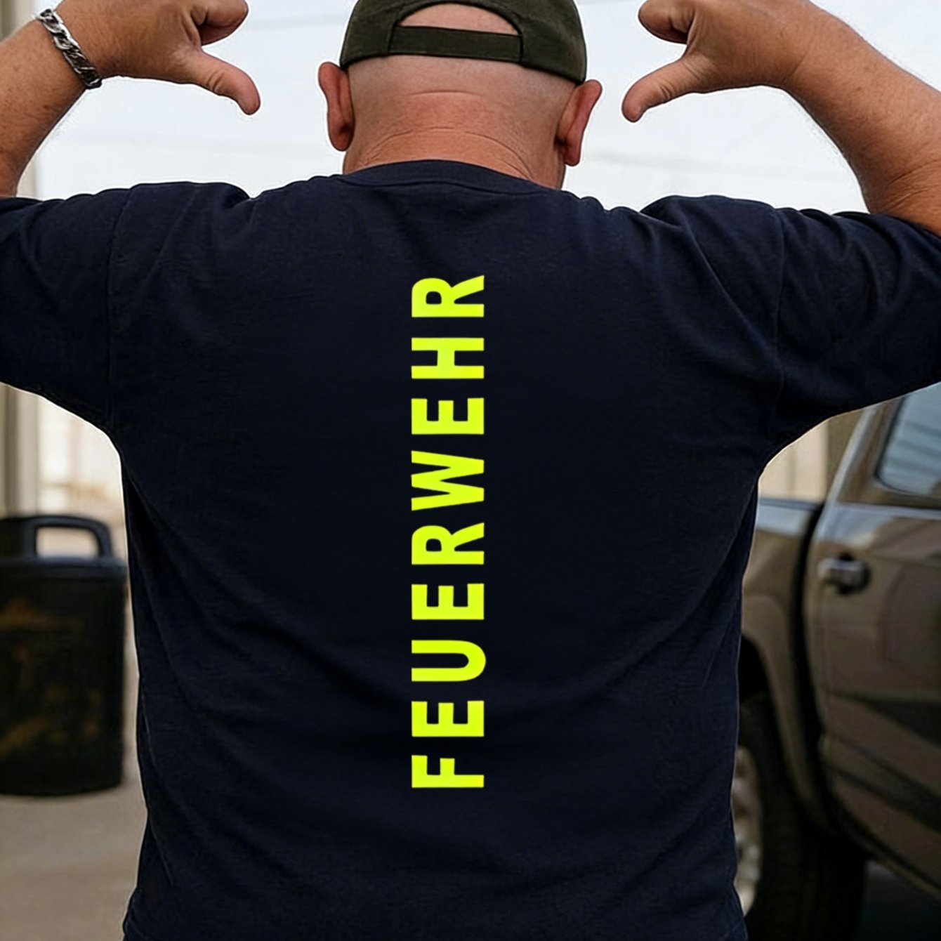 Plus Size Men's With Vertical Firefighter Text Print For Fire Enthusiasts And Outdoor Activities