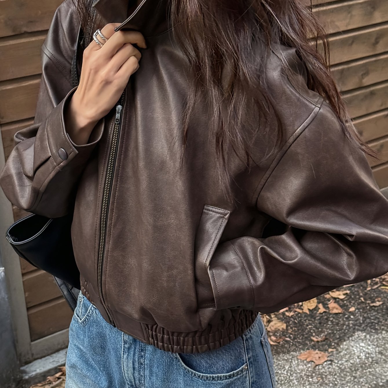 E-shop Braune Jacke, Damen Kurzjacke, passend für den Valentinstag