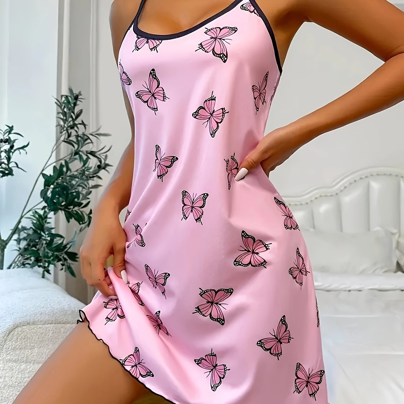 Plus Size Suspender Nightdress With Colorful Print