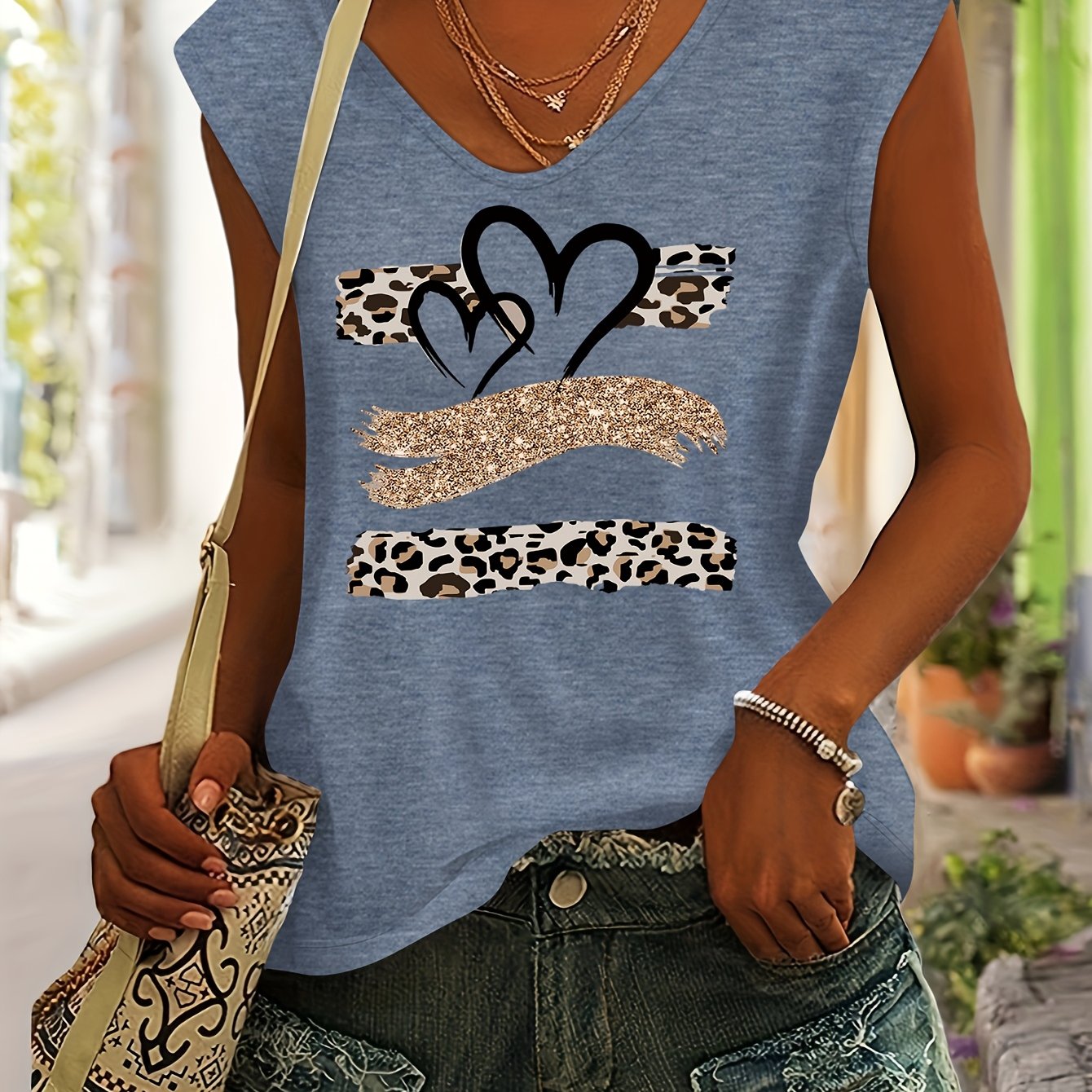 TEMU Heart-pattern Printed Colored V-neck Crew-neck Short-sleeve T-shirt