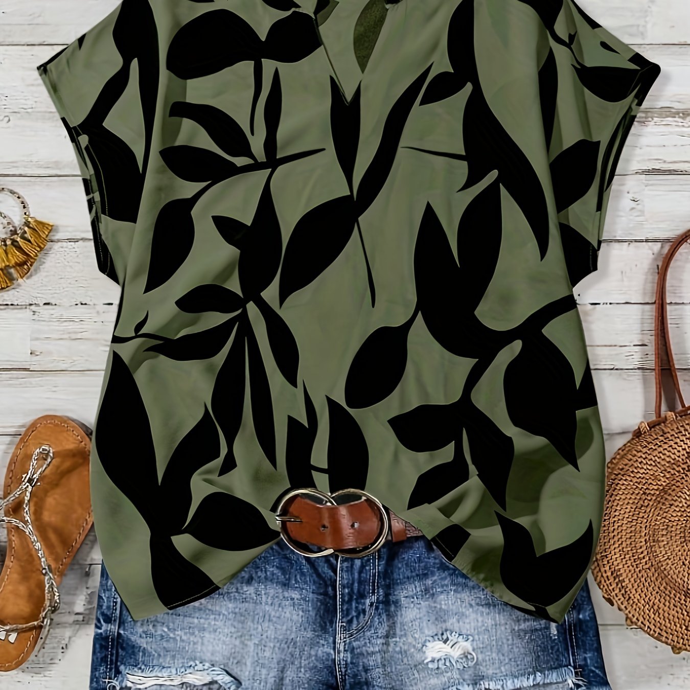 Plus Size - Plus Size - Short-sleeved Shirt With Leaf Print And Stand Collar