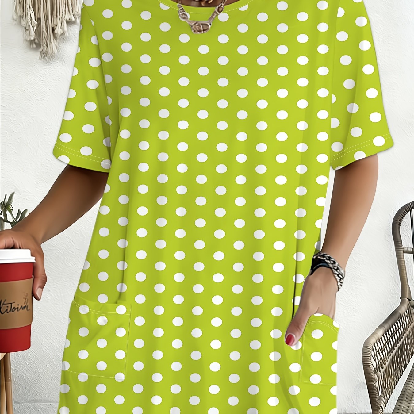 TEMU Polka Dot Print Plus Size Women's T-shirt, Simple And Stylish Design