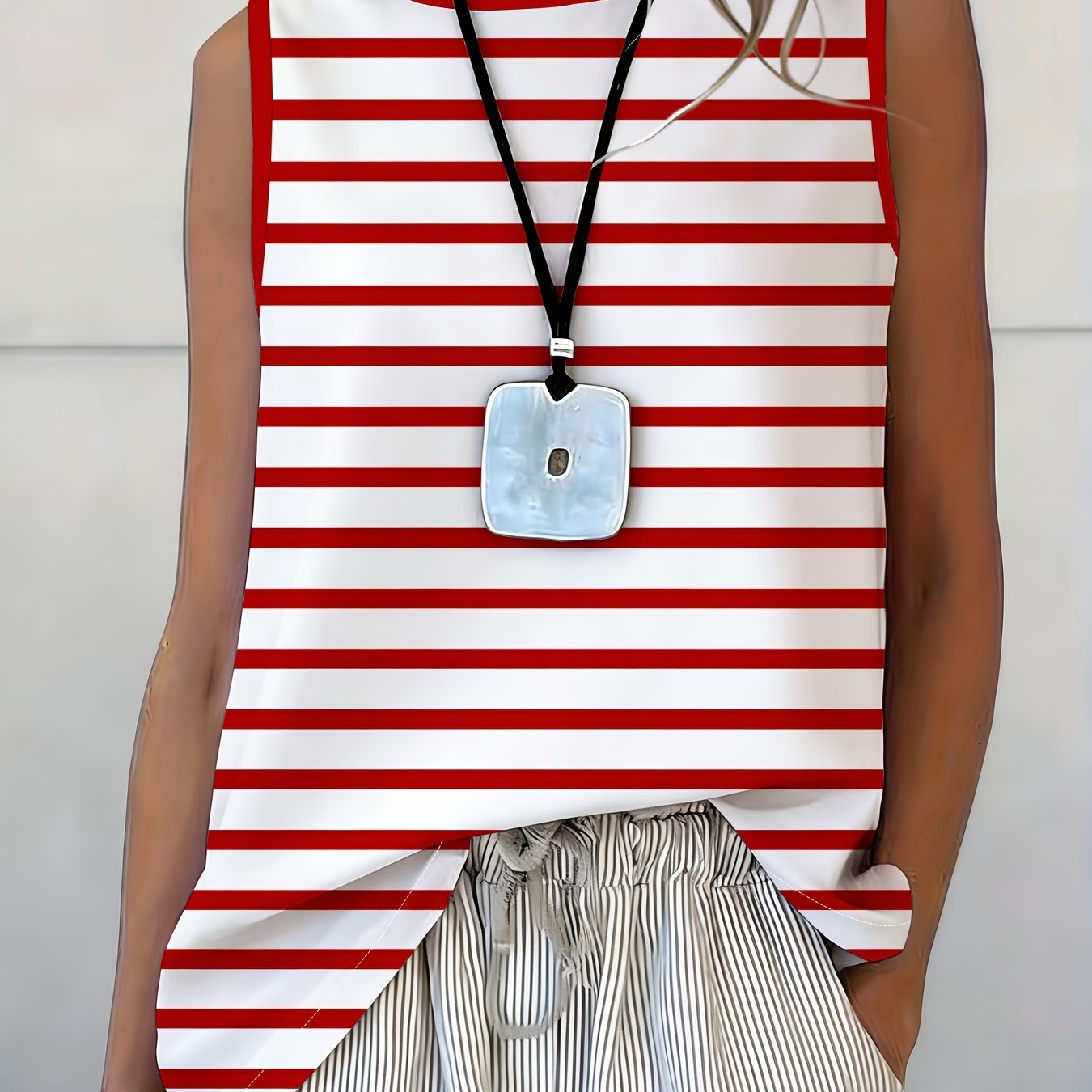 TEMU Red And White Striped Sleeveless Loose Top, Women's Summer Casual Vest, Fashionable Versatile Short Design