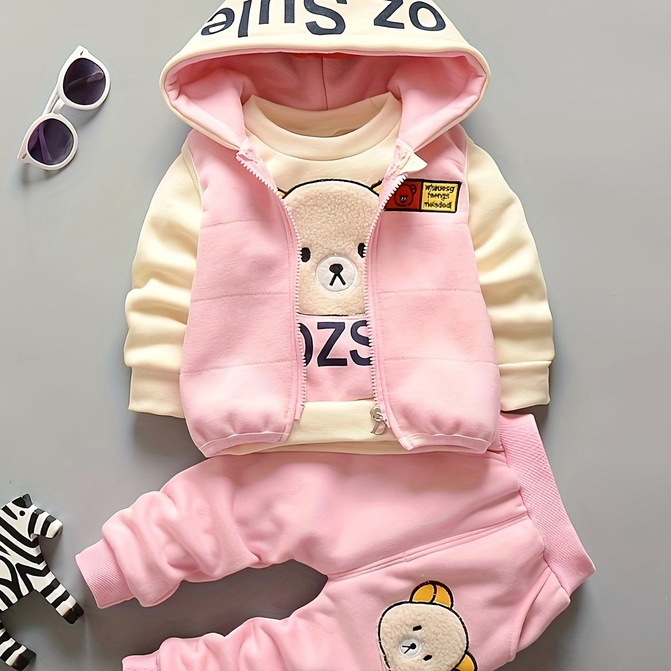 Image of New Winter Girls' Cartoon Bear Double-sided 3pcs Set, Thickened Autumn/winter Children's Set With Hood And Long Sleeves, Perfect For Outdoor