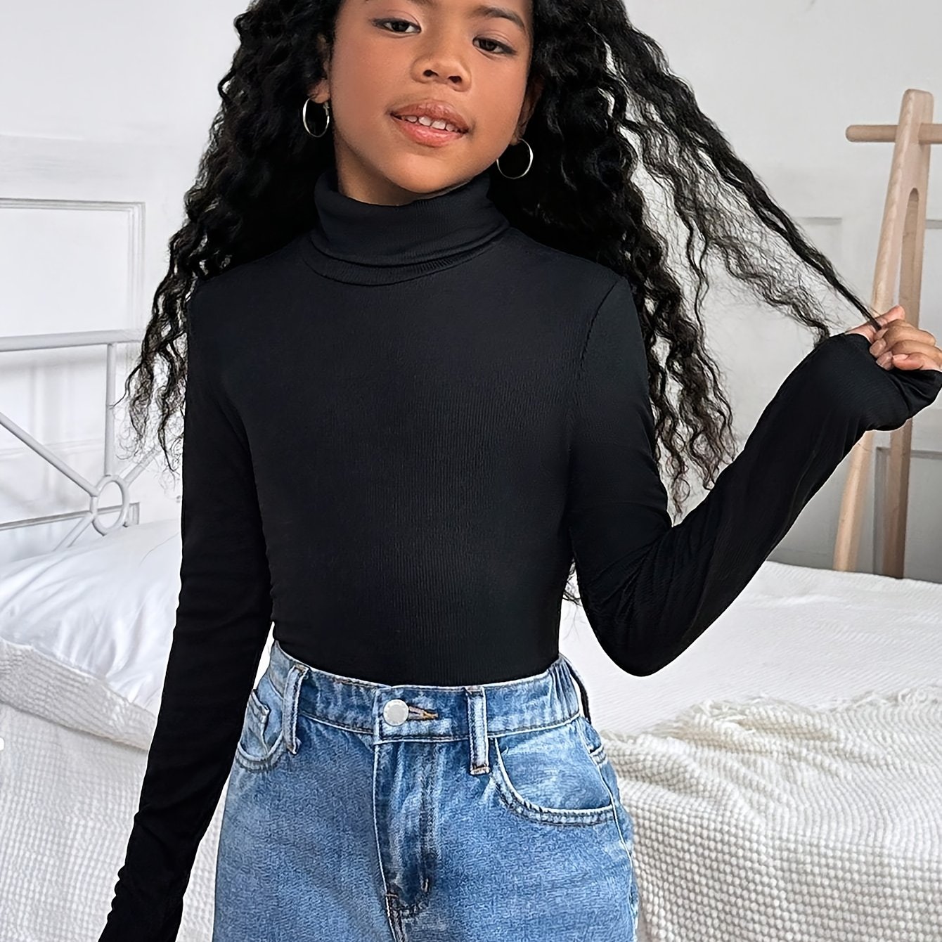 Image of Girls' Fall Winter Casual Fashion Solid Color Turtleneck Long Sleeve Top, Suitable For Daily Casual, Shopping, And Outdoor Outfits