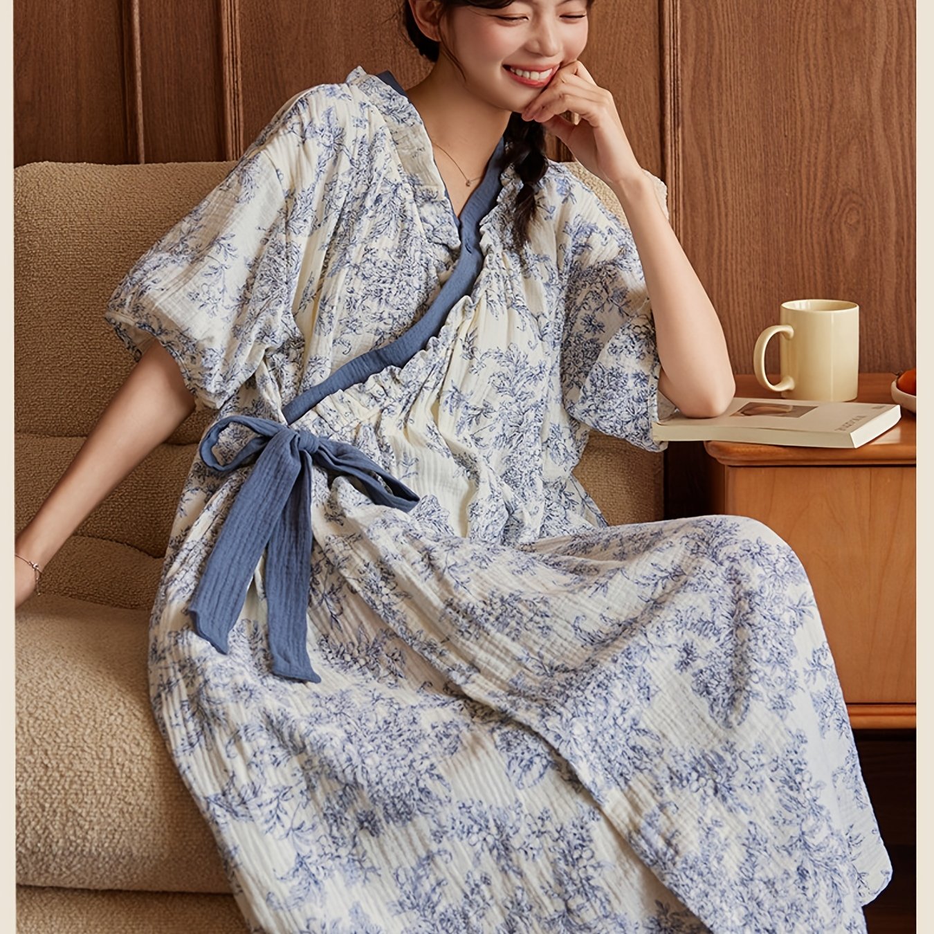 1pc Floral Long-sleeved Nightgown, Extended Length For Spring And Autumn, Loose-fitting Nightwear, New Niche Design, Round-neck Dress For [ Outside]