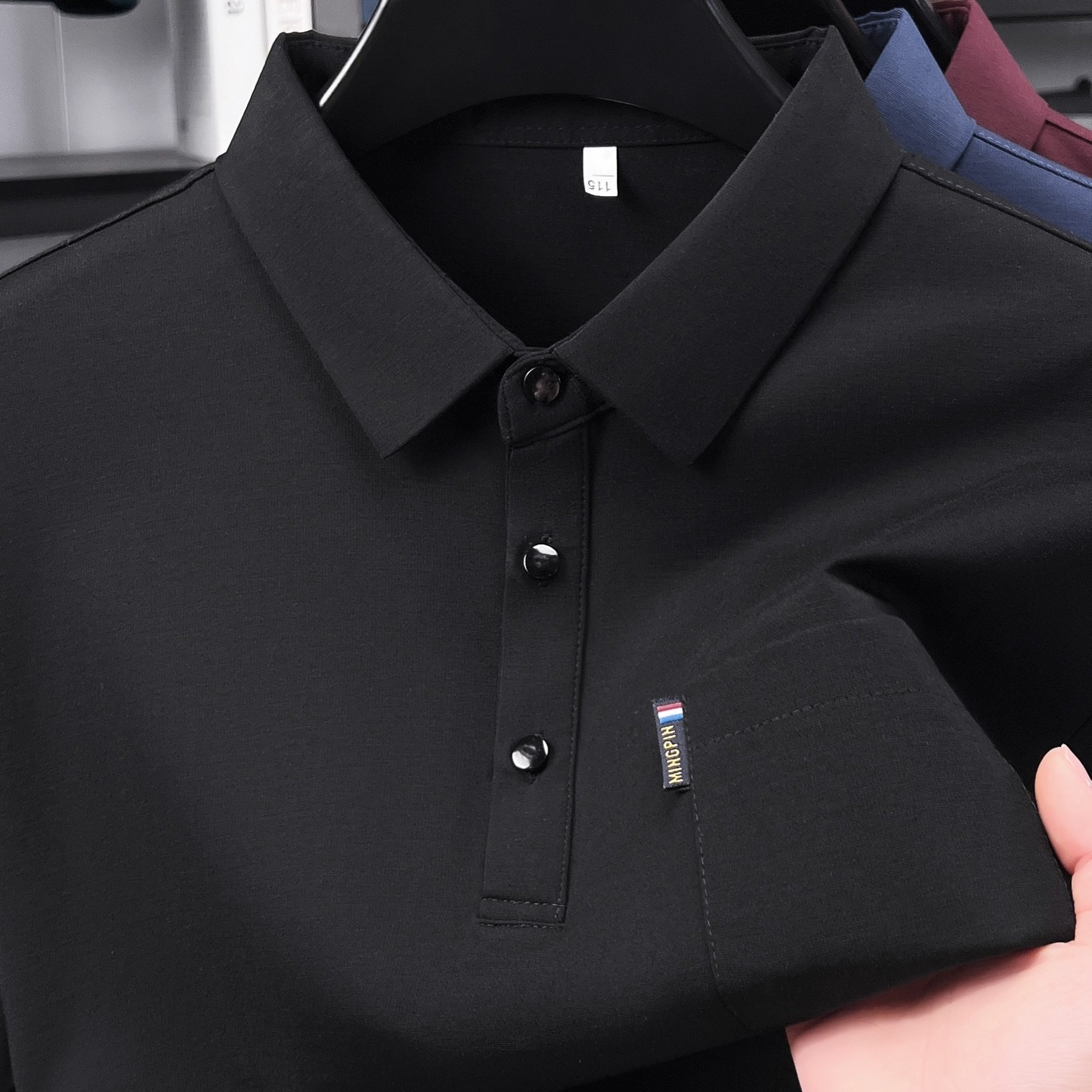 TEMU Fall And 2025 Men's Plus-size Long-sleeve T-shirt For Middle-aged And Young Adults, Featuring A Pocket, Solid Color, , Suitable For Up To 300 ,