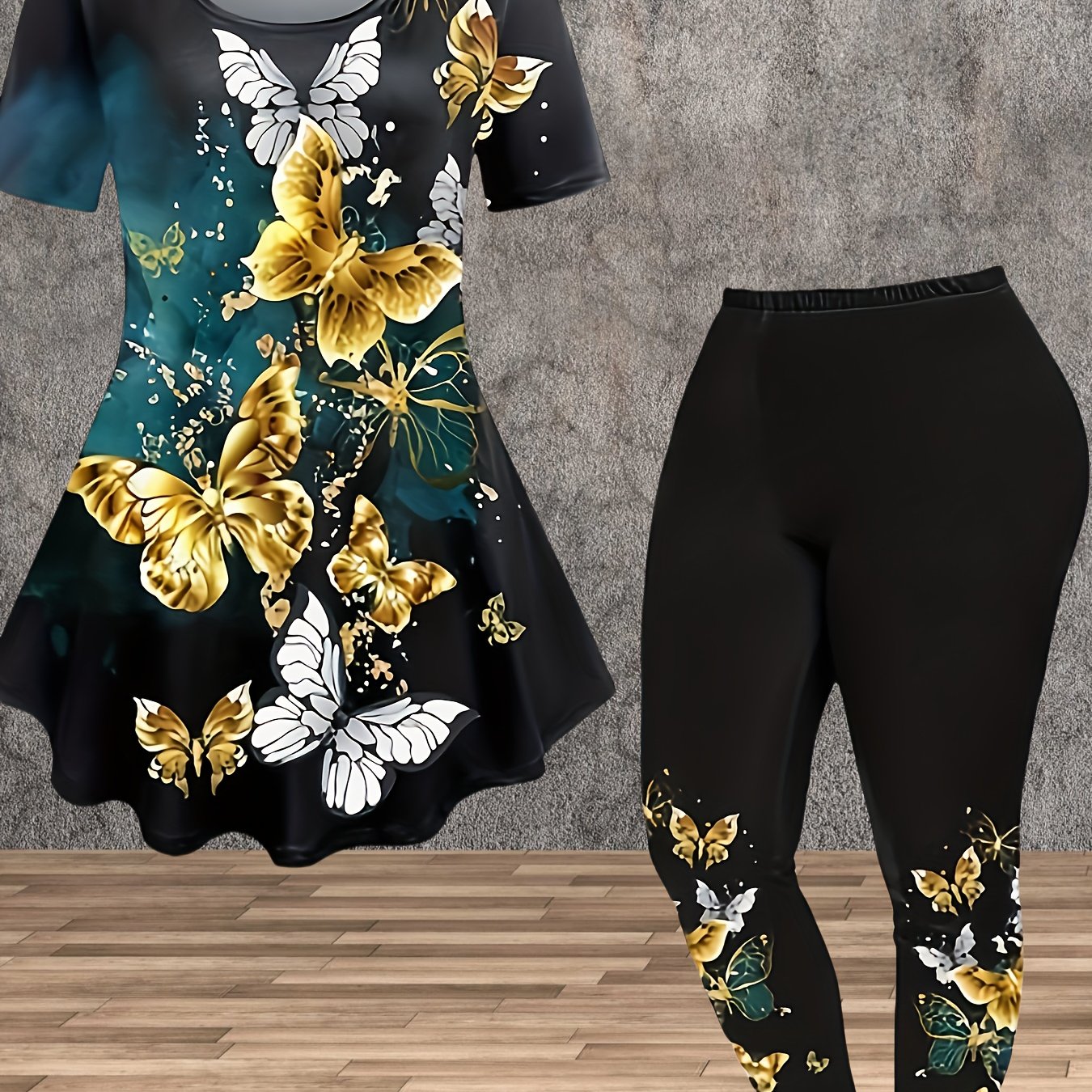 Plus Size - Plus Size - Plus Size Print 2pcs Set, Round Neck Short Sleeve Top And Pants Outfit, Women's Plus Size