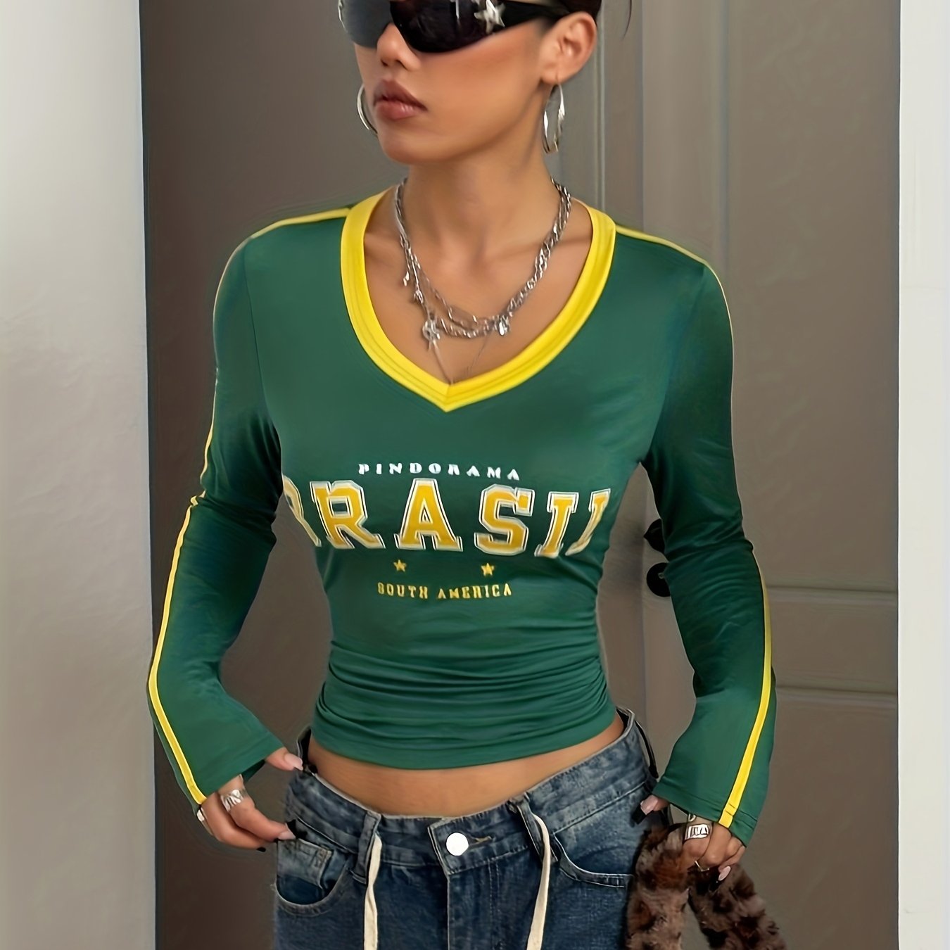 E-shop Street-Style Damen V-Ausschnitt Farbblock Brasilien Print Langarm Casual T-Shirt Grafik Tops für Frühlingsoutfits