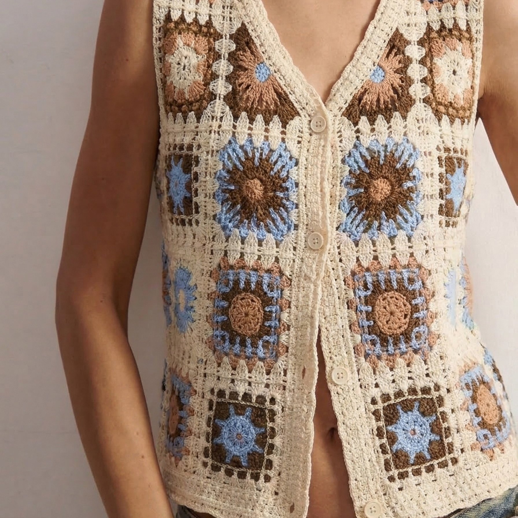 TEMU Women's Vintage Granny Square Crochet Vest Sleeveless V-neck Button Front Crop Top Summer Layering Outfit