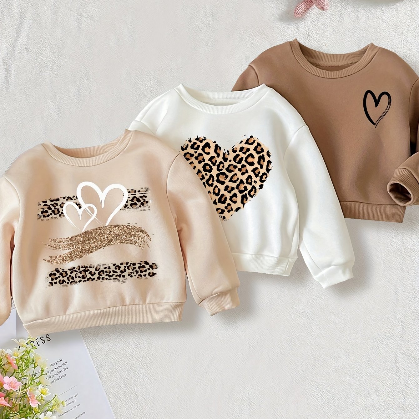 Image of Girls' Autumn/winter New Arrival Long-sleeve Fashionable Casual Outdoor Sweatshirt, 3-piece Set For Toddlers And Young Children
