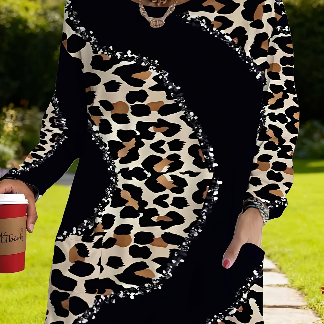 TEMU Casual Size Pocket Women's Leopard Long Sleeve Top, Women's Loose Round Neck T-shirt, Fashion Casual Women's Clothing, Autumn Winter New Printed