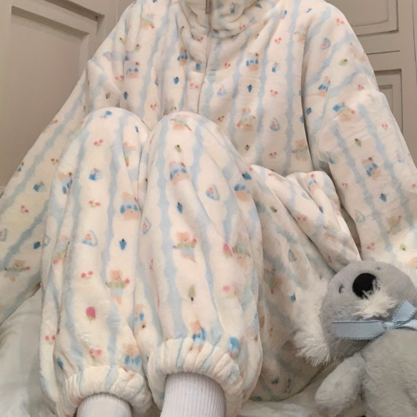TEMU Pyjama pour femme, style automne/hiver, doublure en peluche, épaissi et chaud, manches longues et pantalon long, ensemble de détente à fermeture