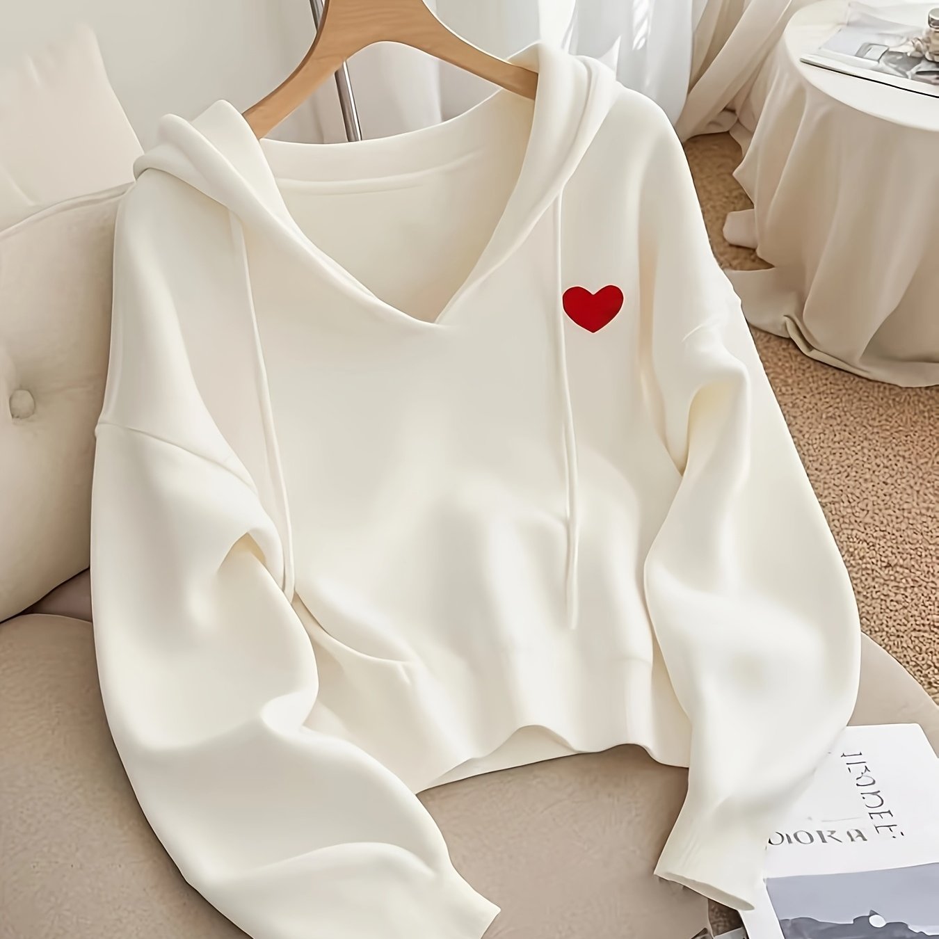 Image of For Autumn And Winter, This Relaxed And Loose-fitting Heart-patterned Hooded Sweater Features A Niche Design Aesthetic With Stunning Long Sleeves. Women's Clothing