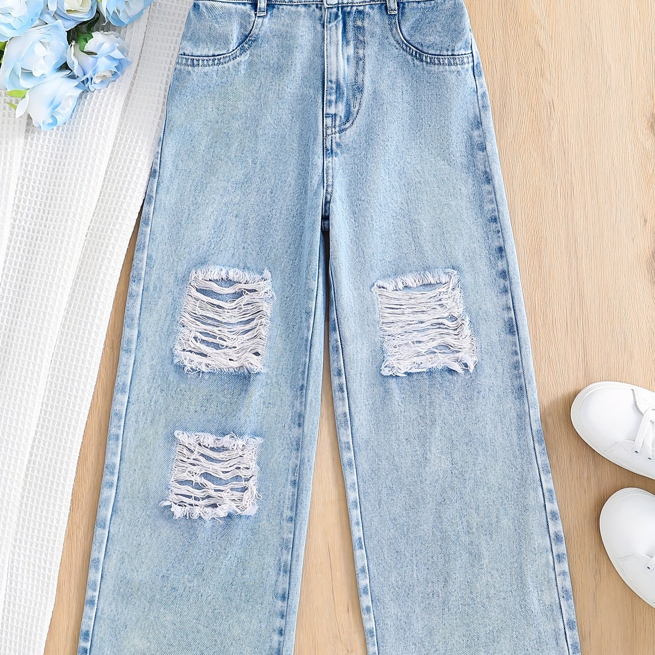 Image of Girl's Ripped Straight-leg Jeans With Snowflake Embroidery, Style Denim Pants For School, Versatile Jeans For Big Girls