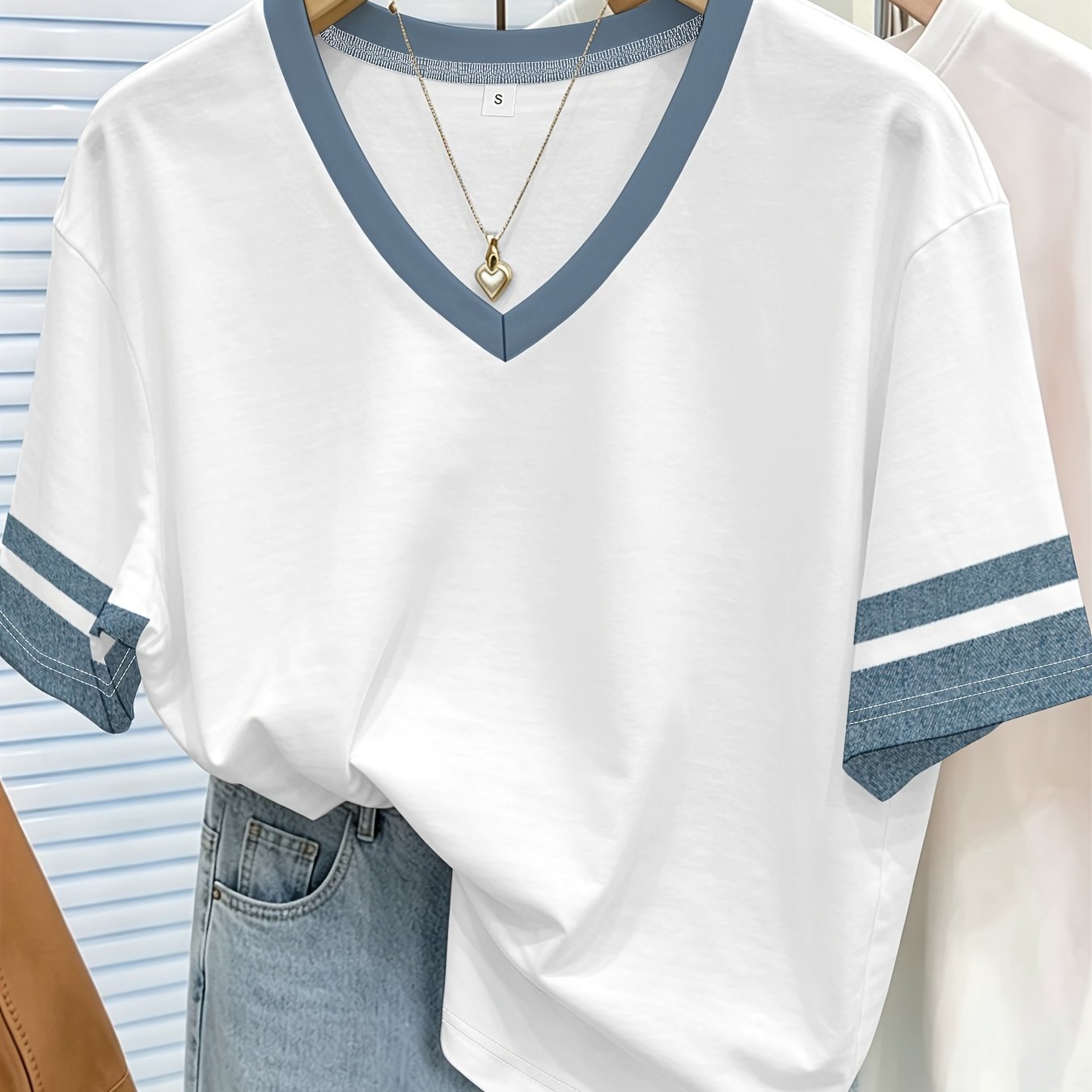 TEMU Fresh Simple V-neck Printed Short-sleeved T-shirt Women's Summer New Breathable Versatile Top Fashion Striped Stitching Design And Casual Daily