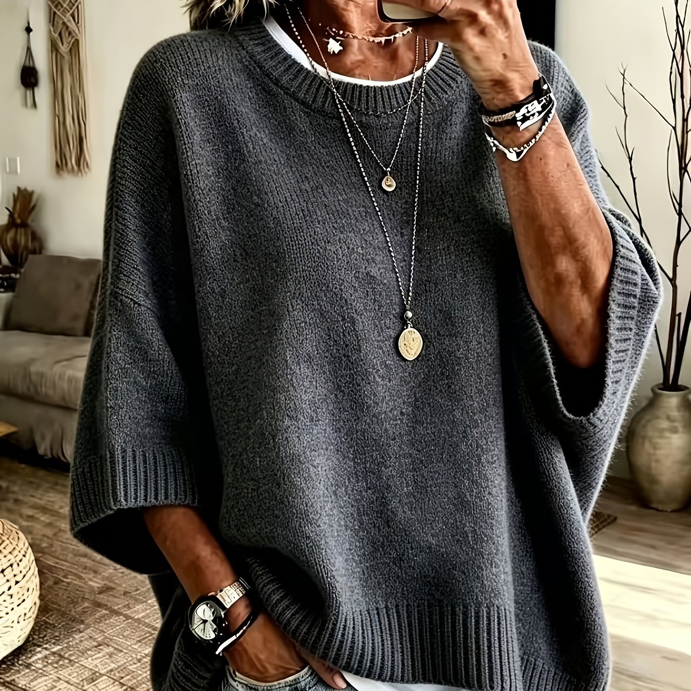 TEMU Plus Size, Plus-size Women' Color Round Neck Pullover For Spring, Autumn, And Winter. Features A Loose Fit With Shoulders, Three-quarter