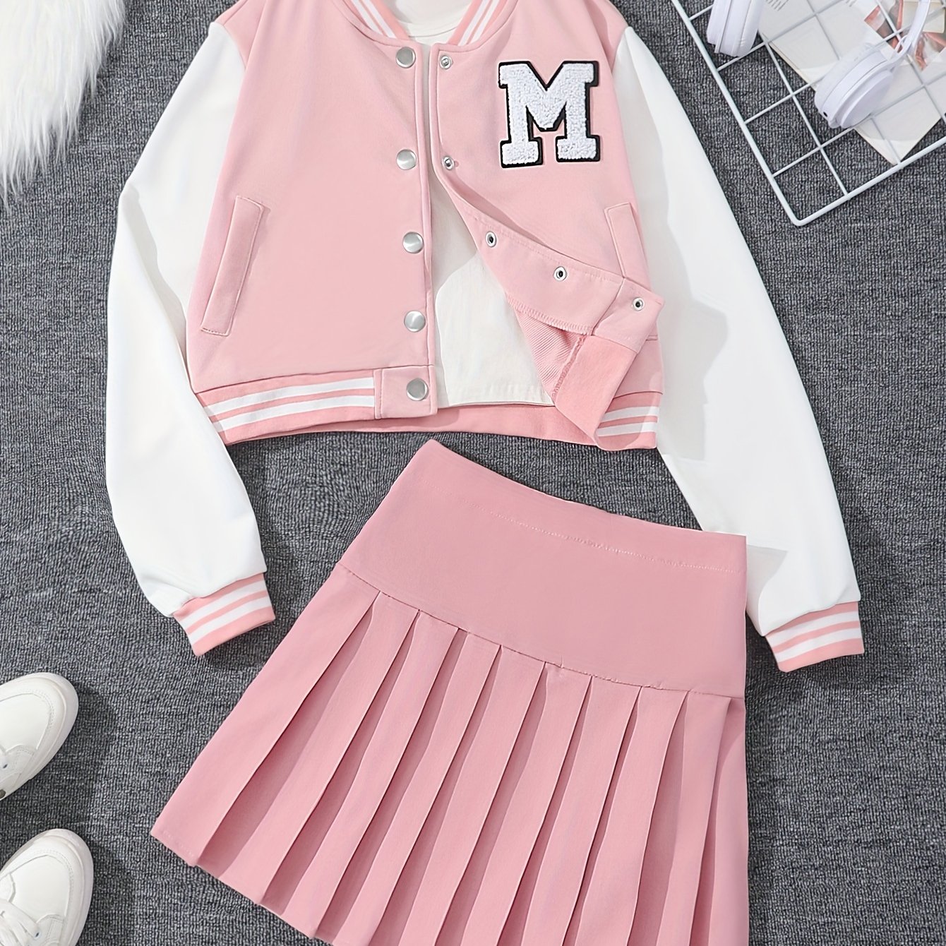 Image of Girls' Casual Fashion Style Jacket & Pleated Skirt Two-piece Set