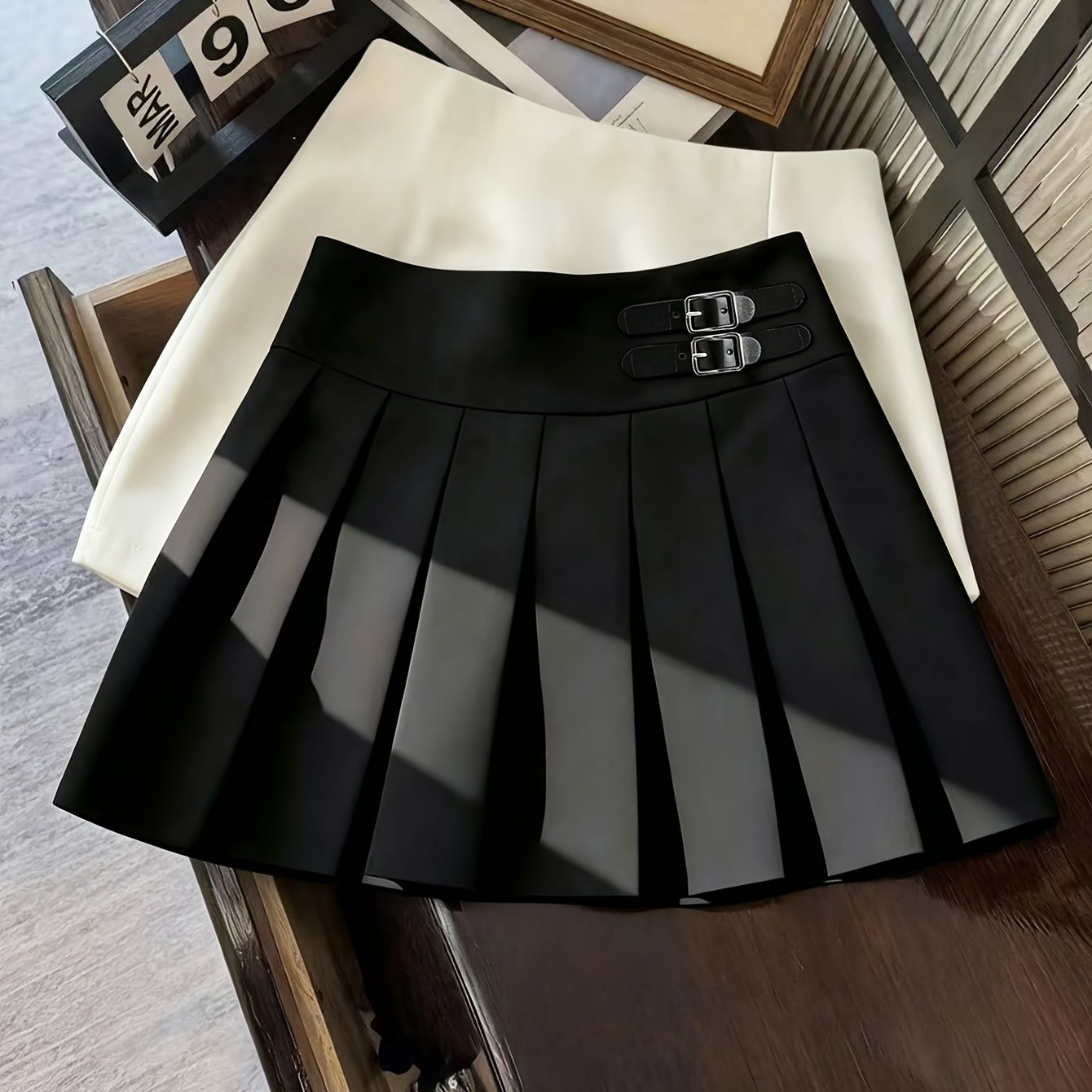 TEMU Women's High-waist Skirt B Pleated Half Skirt, Decorative Button Design, Elegant And Chic, Multi-functional , Fashionable Pleated Skirt,