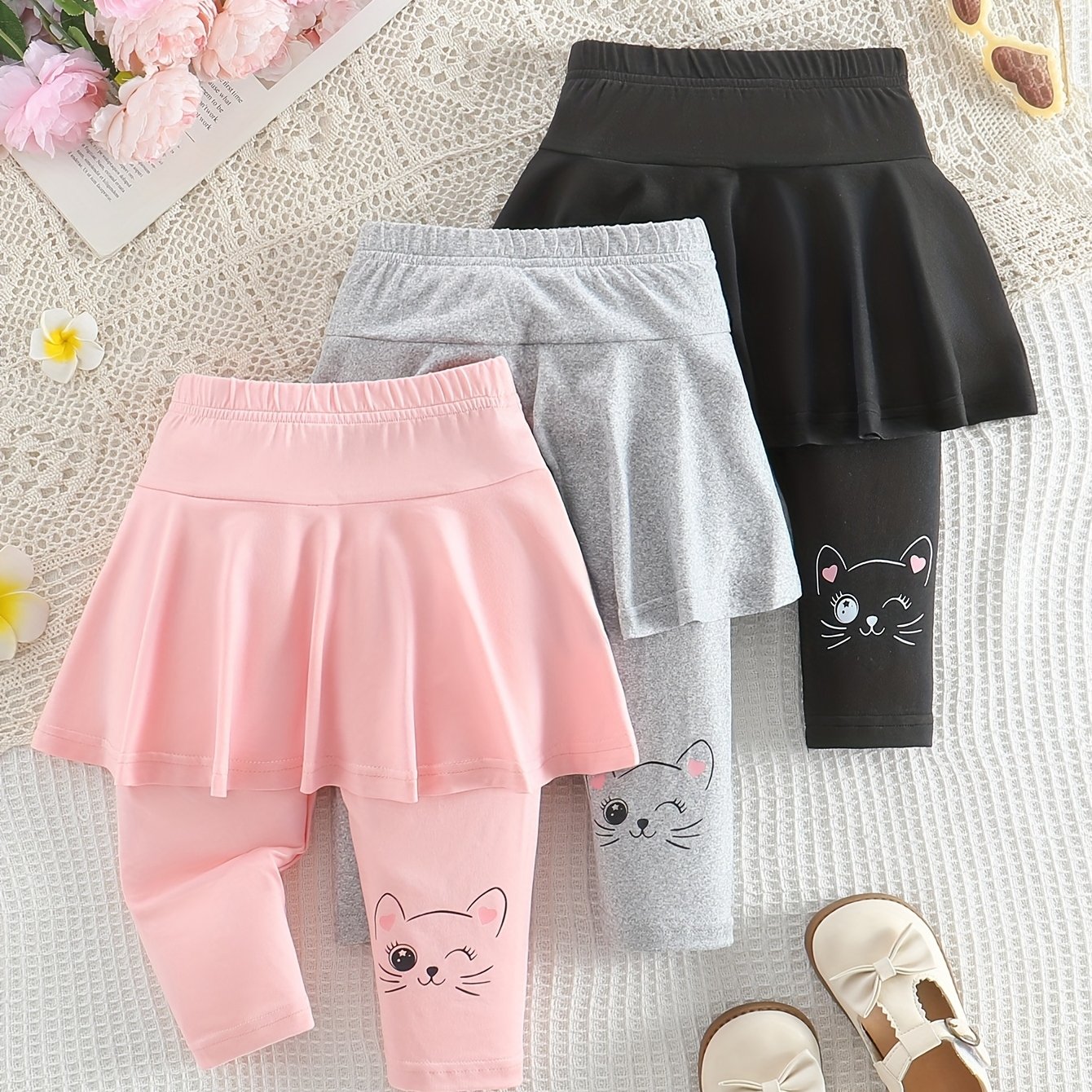 Image of Girls' 3pcs Set Fashionable Solid Color Pleated Cute Cat Random Print Spirit Pants, Knee-length To Below-knee Mid-length Romper, Summer Daily Casual Romper Pants
