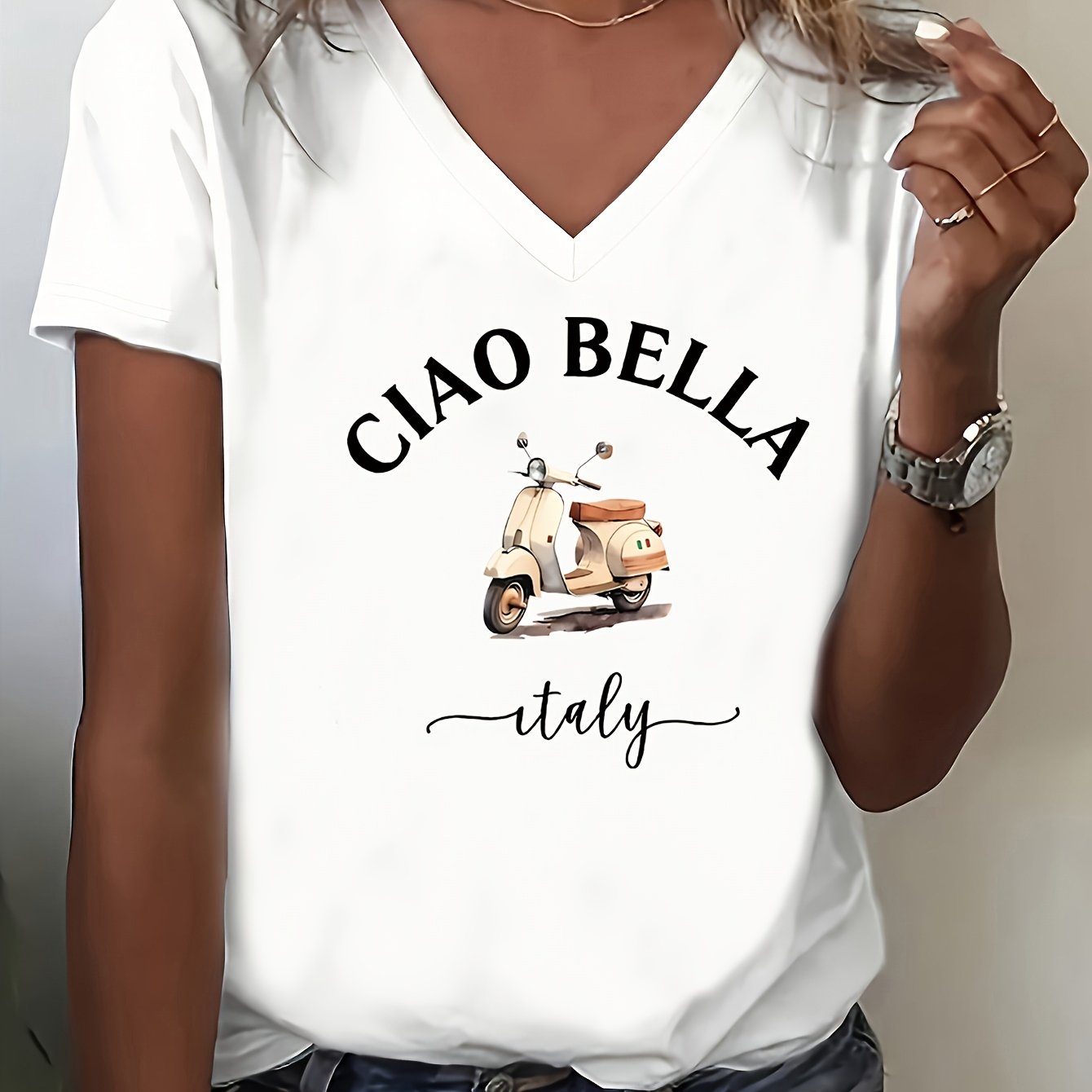 Women's Casual V-neck T-shirt, Spring/summer Fashion Short Sleeves, Bella Printed Pattern, Women's Clothing