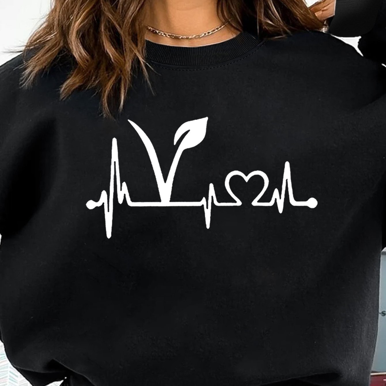 Image of Casual Women's Sweatshirt For Autumn And Winter Featuring A Heart-shaped Ecg , Perfect For Leisure And Versatile Wear, With Long Sleeves And A Round Neckline
