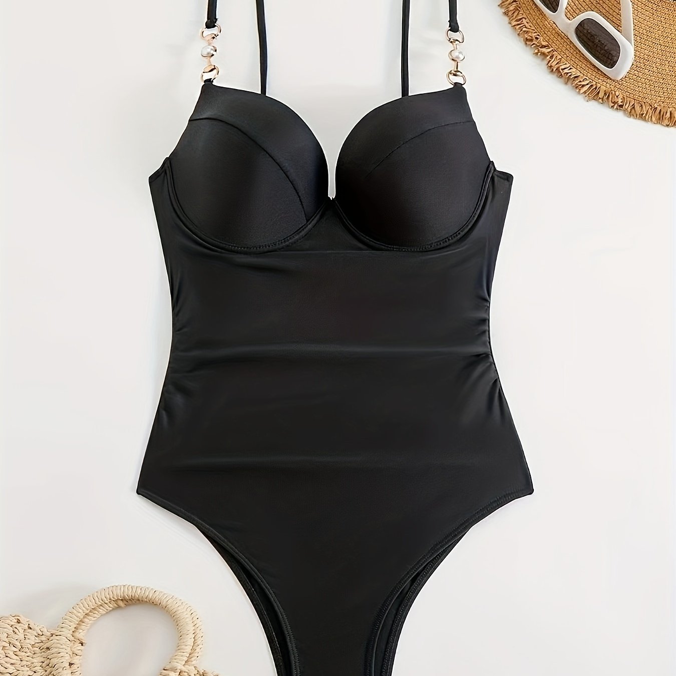 Solid Color 1pc Slim Fit Swimsuit
