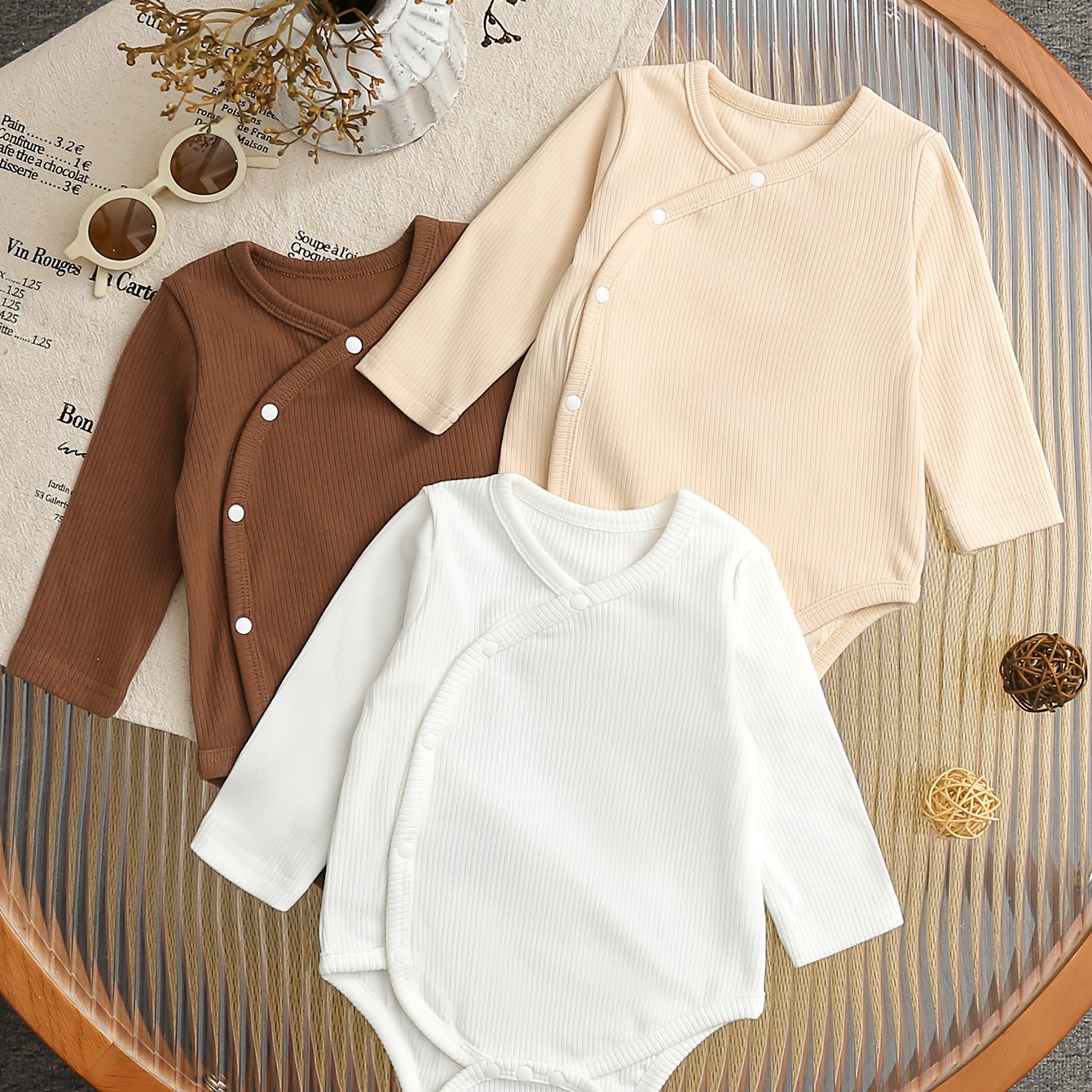 E-shop Herbst/Winter verdickter gerippter Deutsch-Samt-Freizeit-Strampler für Jungen Mädchen, seitlich zu öffnender Dreieck-Strampler für Neugeborene,