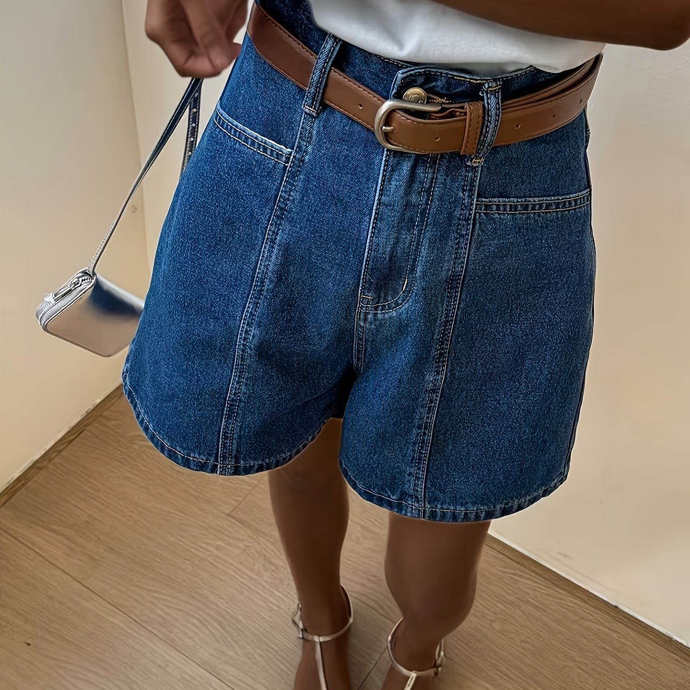 Image of Mid-waist And High-waist Versatile Women's Denim Shorts, New Summer Korean Style Loose Wide-leg Hot Pants, No Belt