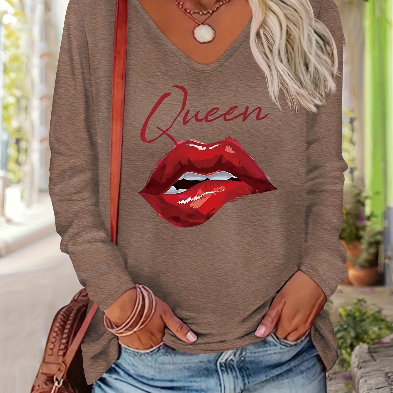 TEMU Lips Pattern Print European And Women's Autumn/winter Daily Versatile Fashionable Casual Comfortable Colored V-neck Long Sleeve T-shirt