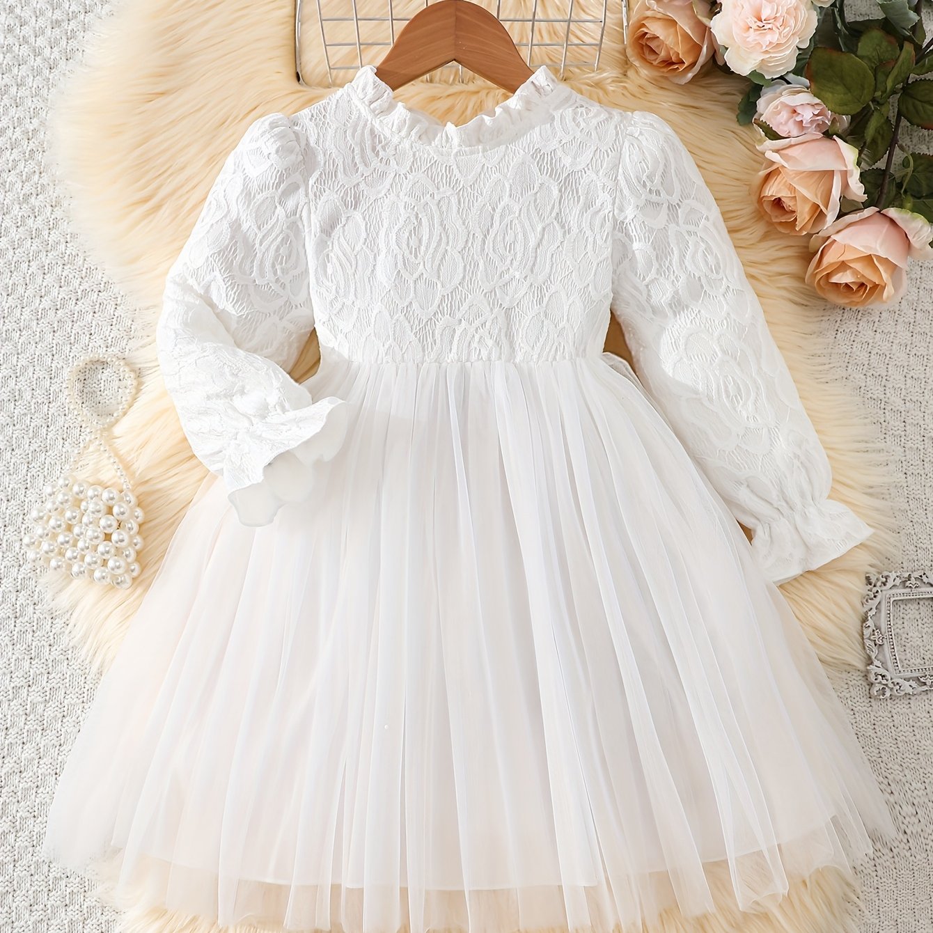 Girl's Dress & Gorgeous Little Evening Gown For & Lace Floral Top With White Mesh Skirt Hem And Flared Sleeves Dress & Comfortable Fabric Suitable For Daily Wear And Parties/birthdays & As A Gift