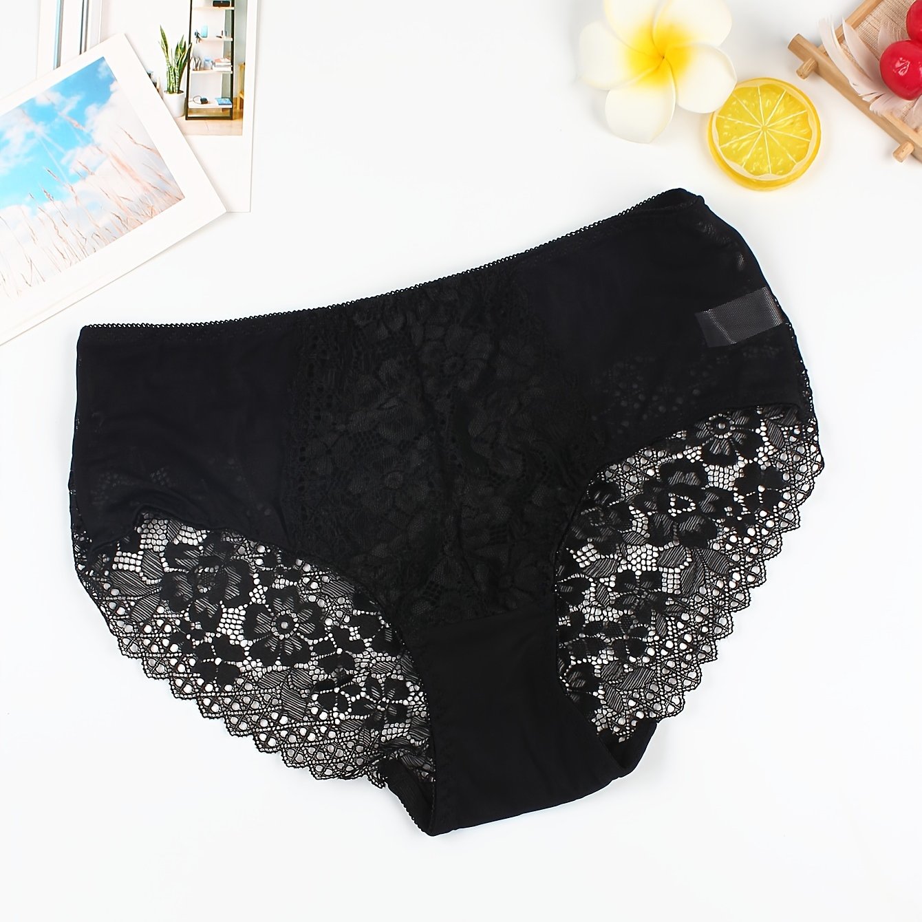 Sexy And Elegant Mid-waist Transparent Lace-trimmed Panties, Seamless, Form-fitting, Hip-hugging, Comfortable, And Soft Women's Briefs