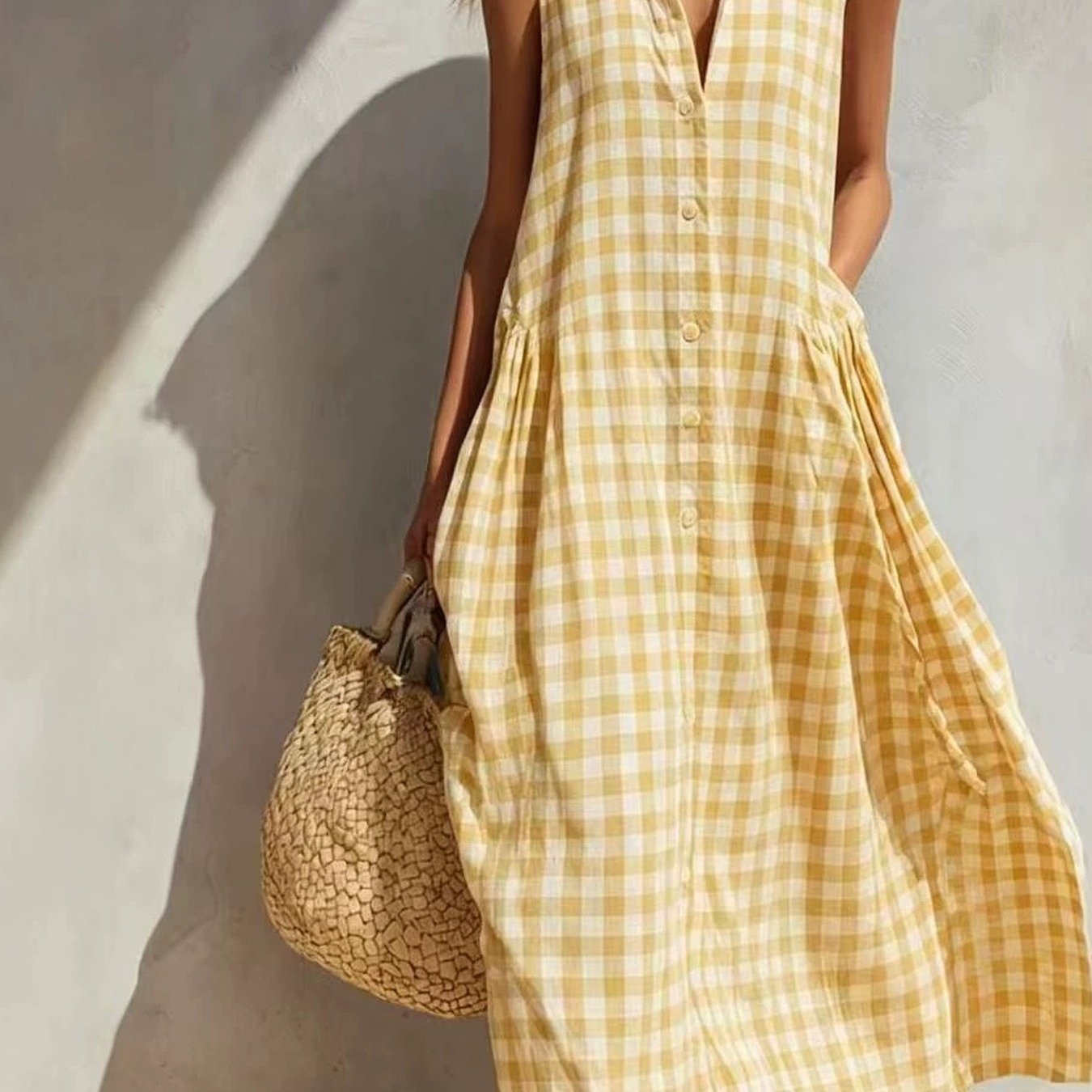 Image of Women's Gingham Print Sleeveless Button-front Loose Fit Maxi Dress, Women's Summer Dress | Elegant Relaxed Chic Style, Perfect For Spring And Summer Daily , Shopping And Vacation