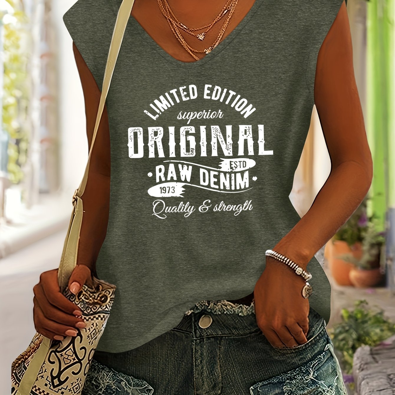 TEMU Retro Denim Style Slogan Print Western Style Women's Spring Summer Clothing, Basic Top, Casual Comfortable Leisure V-neck Sleeveless T-shirt