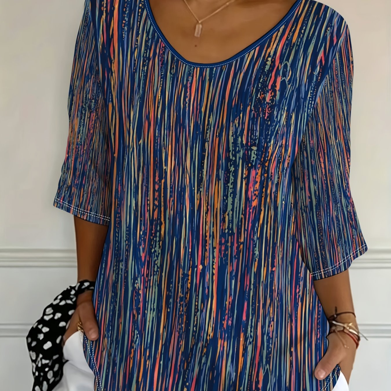 TEMU Plus Size, [ Esign-not Texture] 2026 New Summer Slim Fit V-neck Top For Women, V-neck Three-quarter Sleeve T-shirt, Friendly , New European And