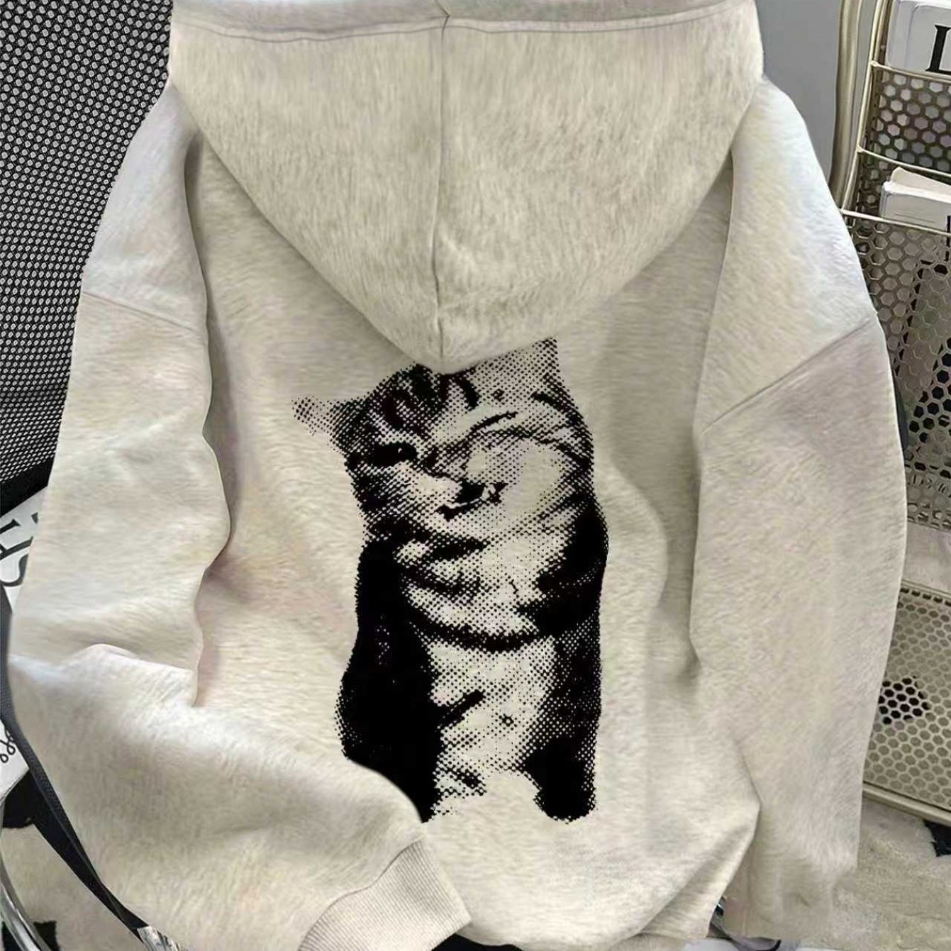 TEMU Women's Plain Weave Pullover Hoodie Sweatshirt With Cat Back Print, Shoulder Design, And Kangaroo Pocket, Autumn/winter Style