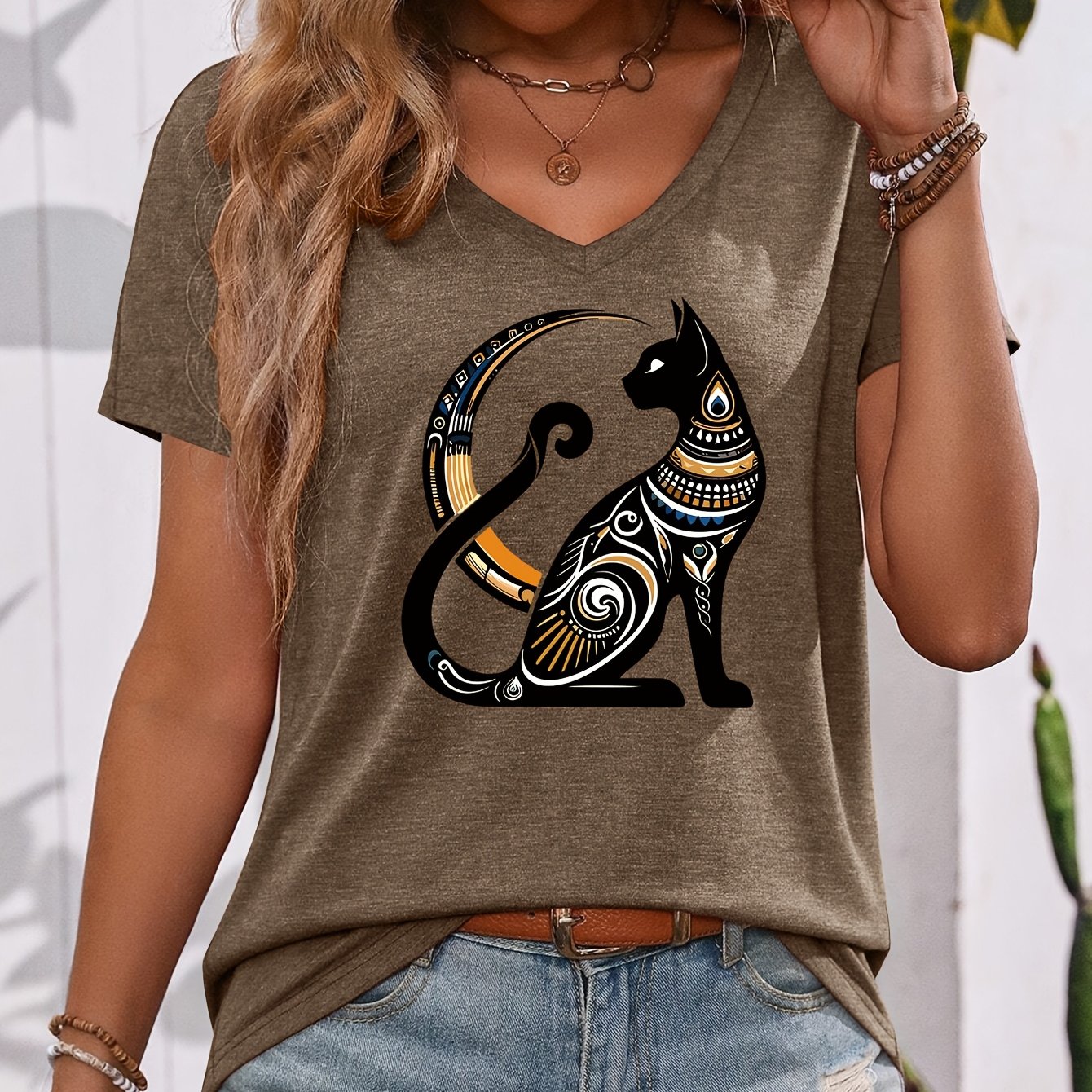 TEMU T-shirt à manches courtes et col en V avec impression colorée du totem égyptien ancien et des géométriques de -chat . Décontracté et polyvalent,