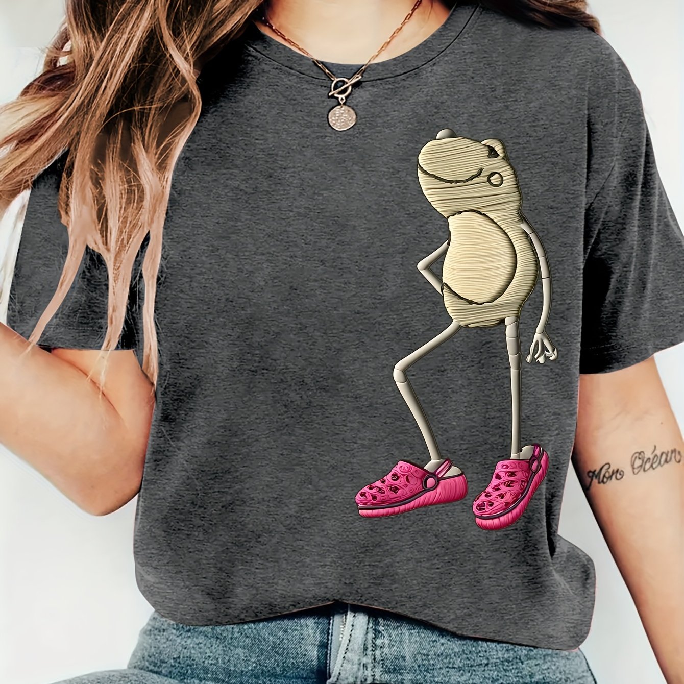 TEMU Sister-style Autumn Women's Clothing Featuring Cartoon Frog Print Round-neck Short-sleeve T-shirts, Comfortable, Soft, Stylish, Elegant, Retro,