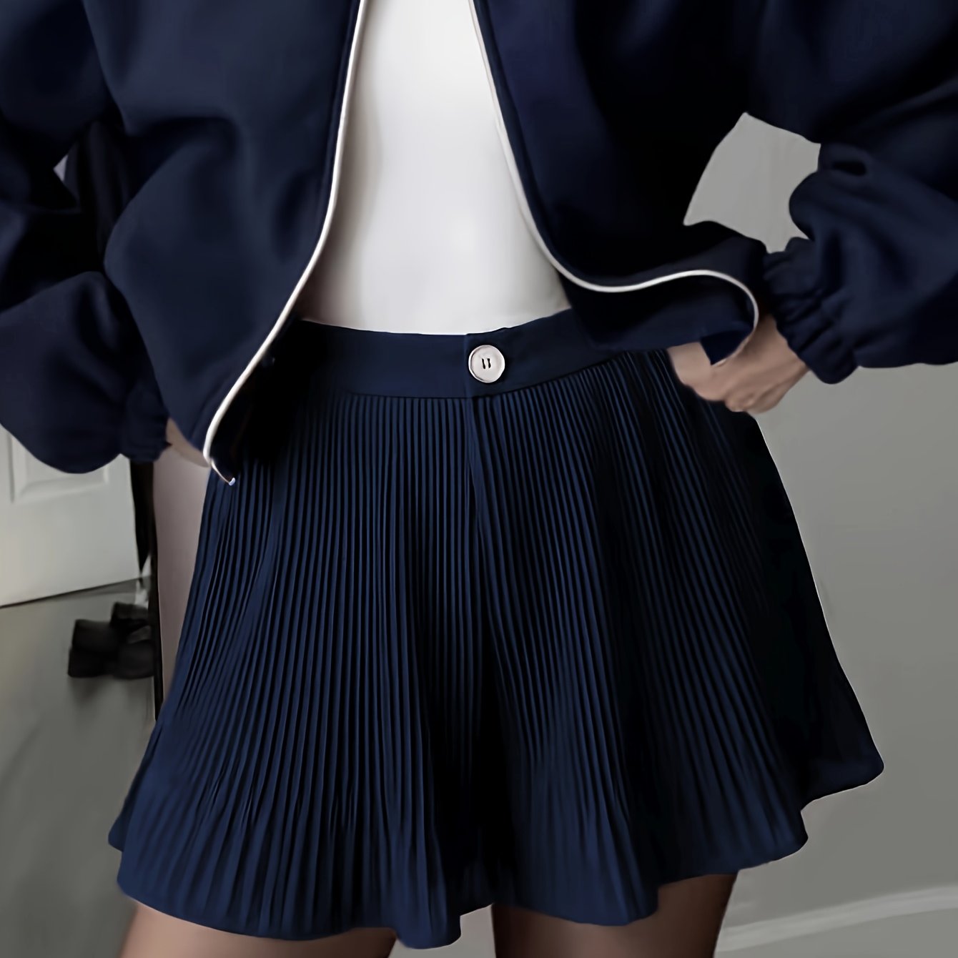 TEMU Pantaloncini plissettati con vita da donna, pantaloncini elastici a a vestibilit� adatti per l'estate, abbigliamento da spiaggia casual elegante